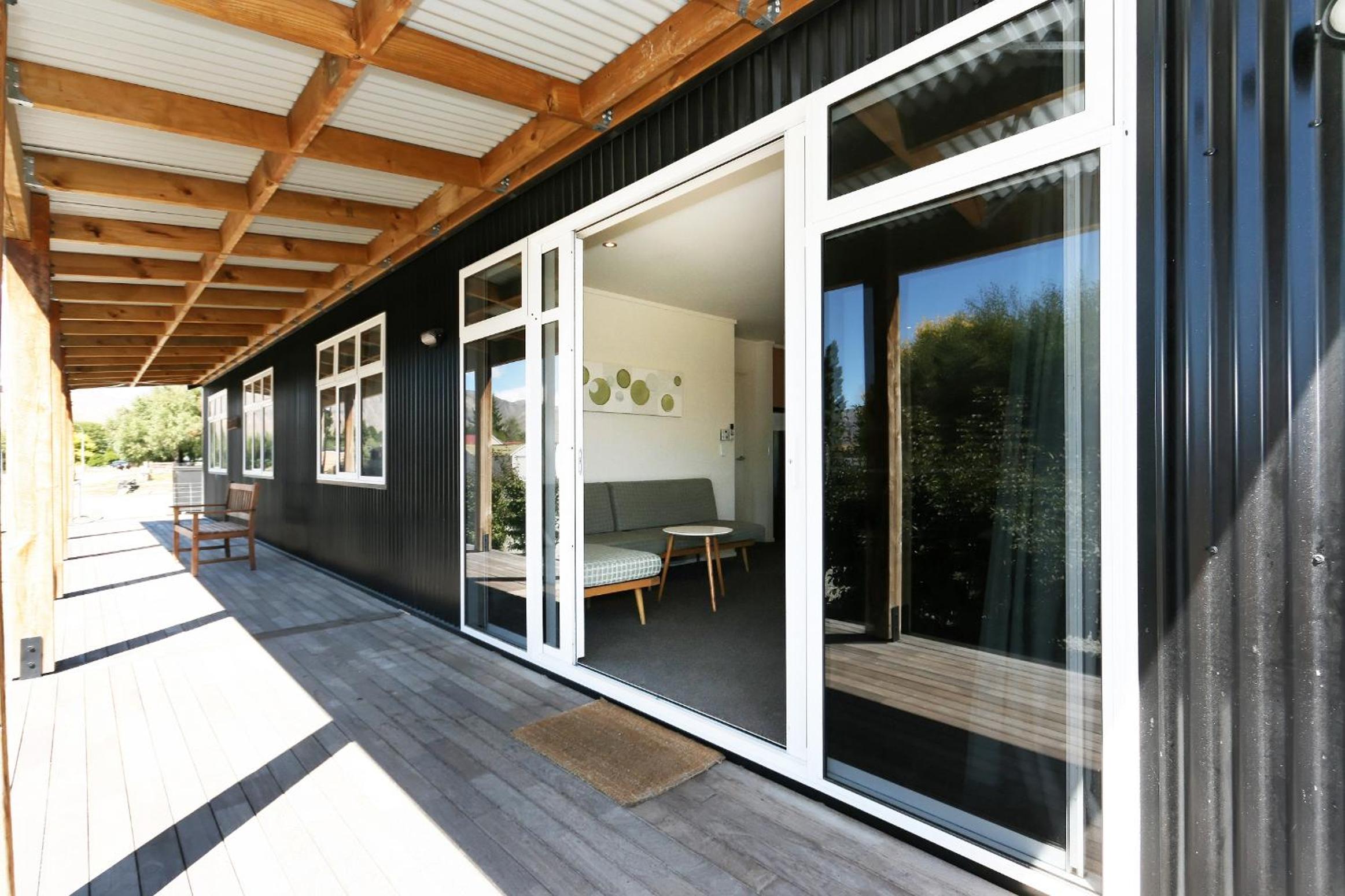 Matagouri Cottage - Lake Tekapo view 2