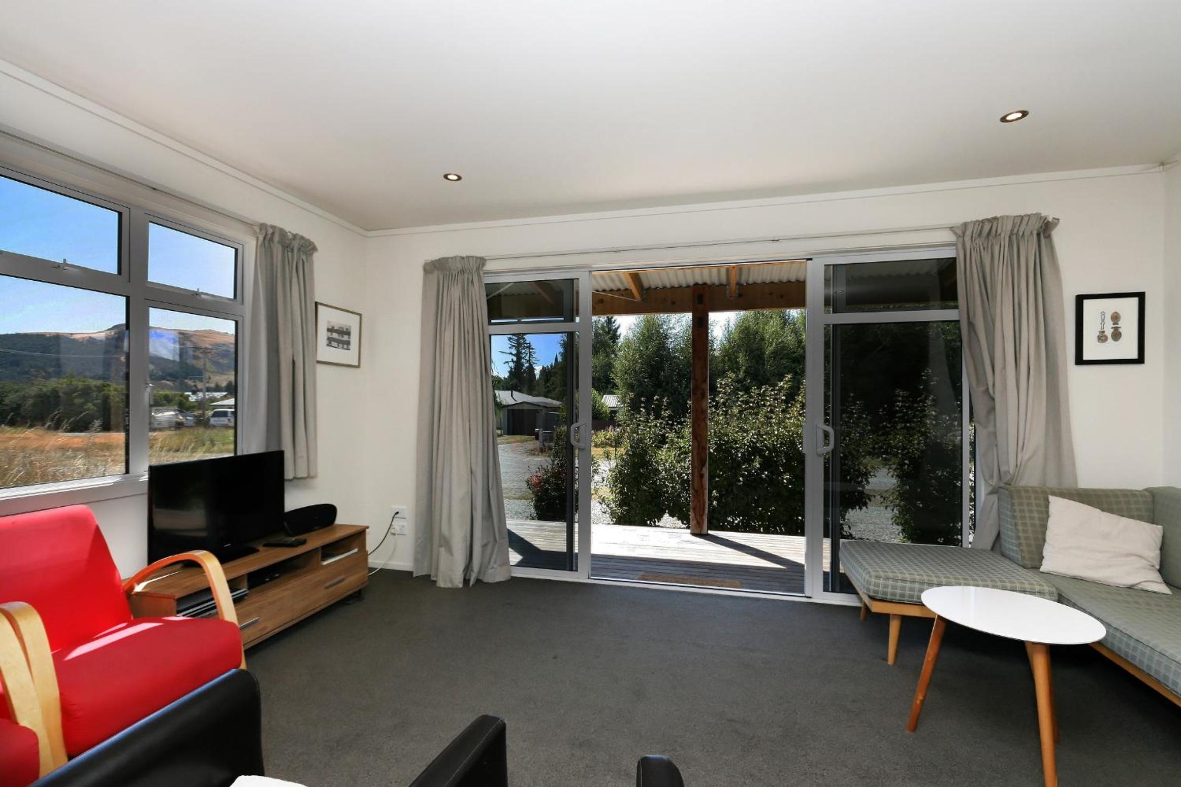 Matagouri Cottage - Lake Tekapo view 4