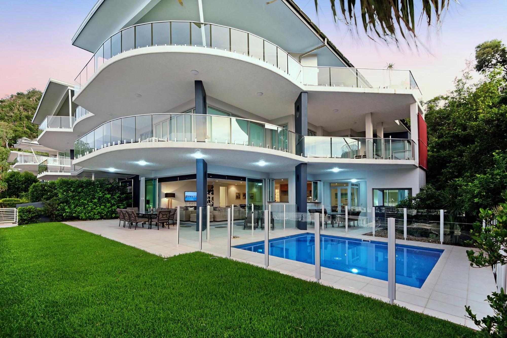 Pavillions on Hamilton Island by HIHA