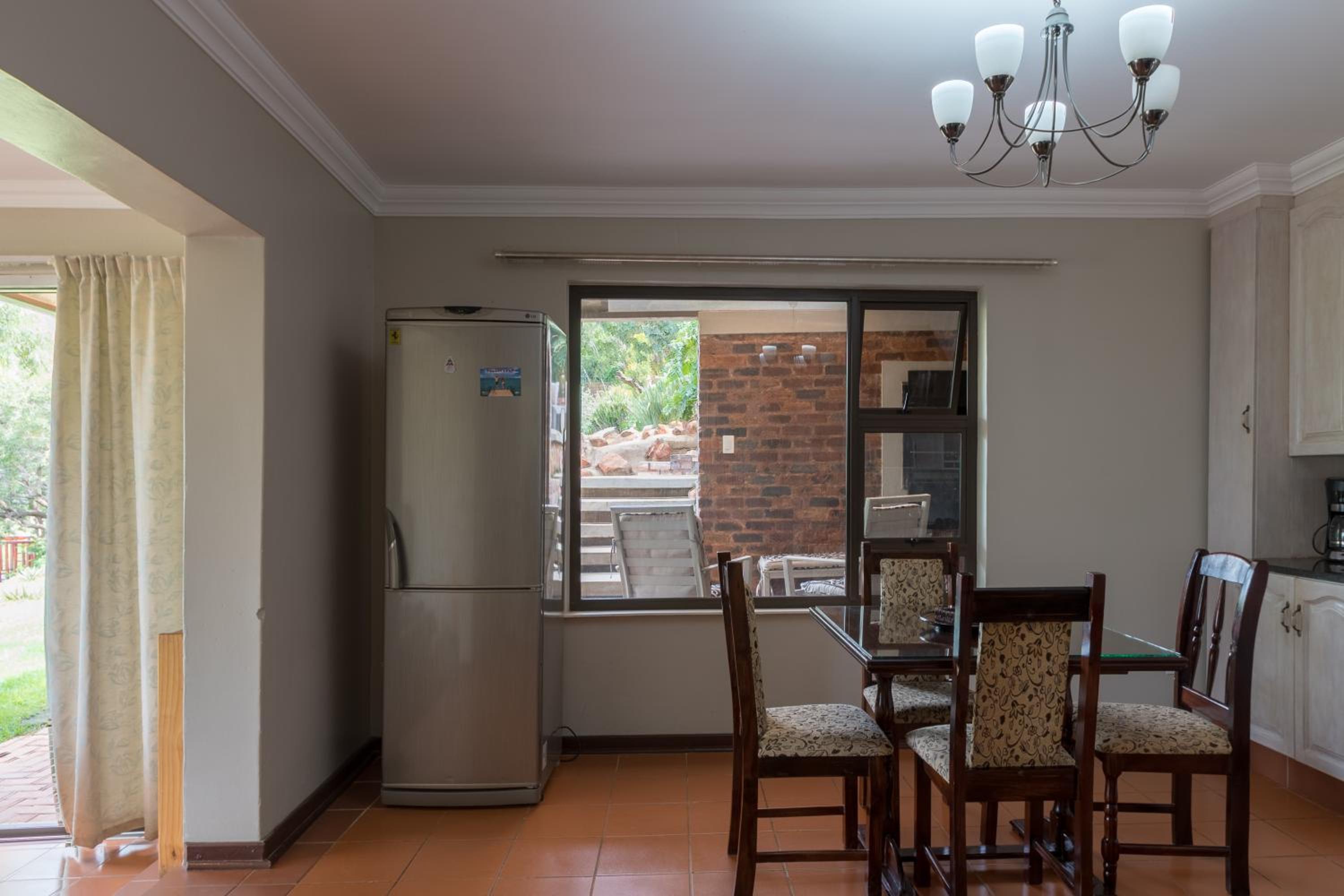 Map's View Guesthouse