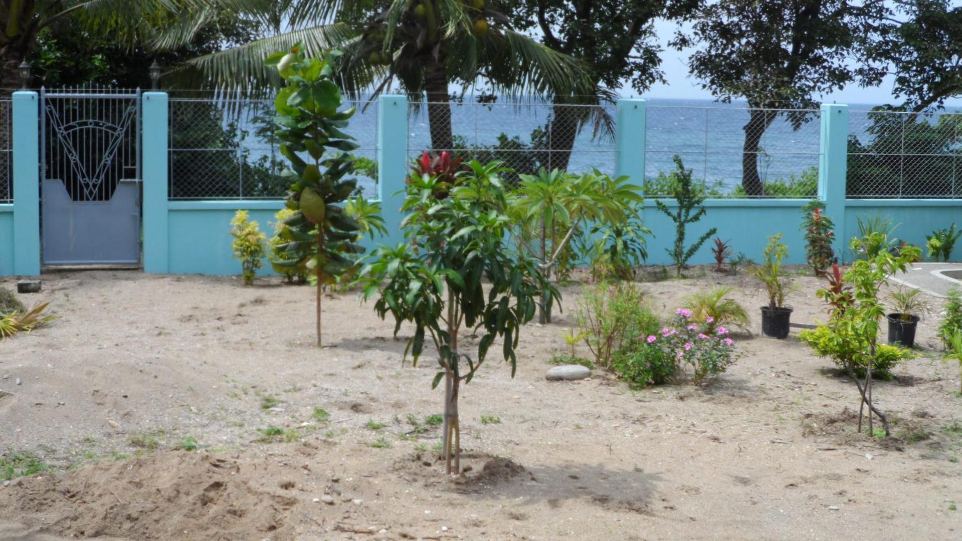 Haus am Strand KLIMAANLAGE INKLUSIVE Sibuyan Island nahe Cresta de Gallo - Marevic's Guesthouse 1 view 3