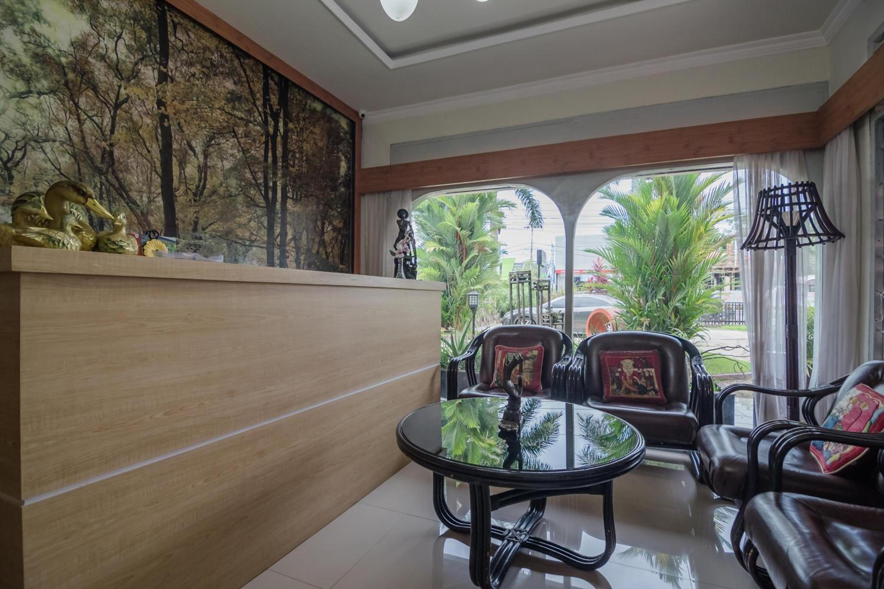 RedDoorz Syariah Plus @ Banjarbaru view 3
