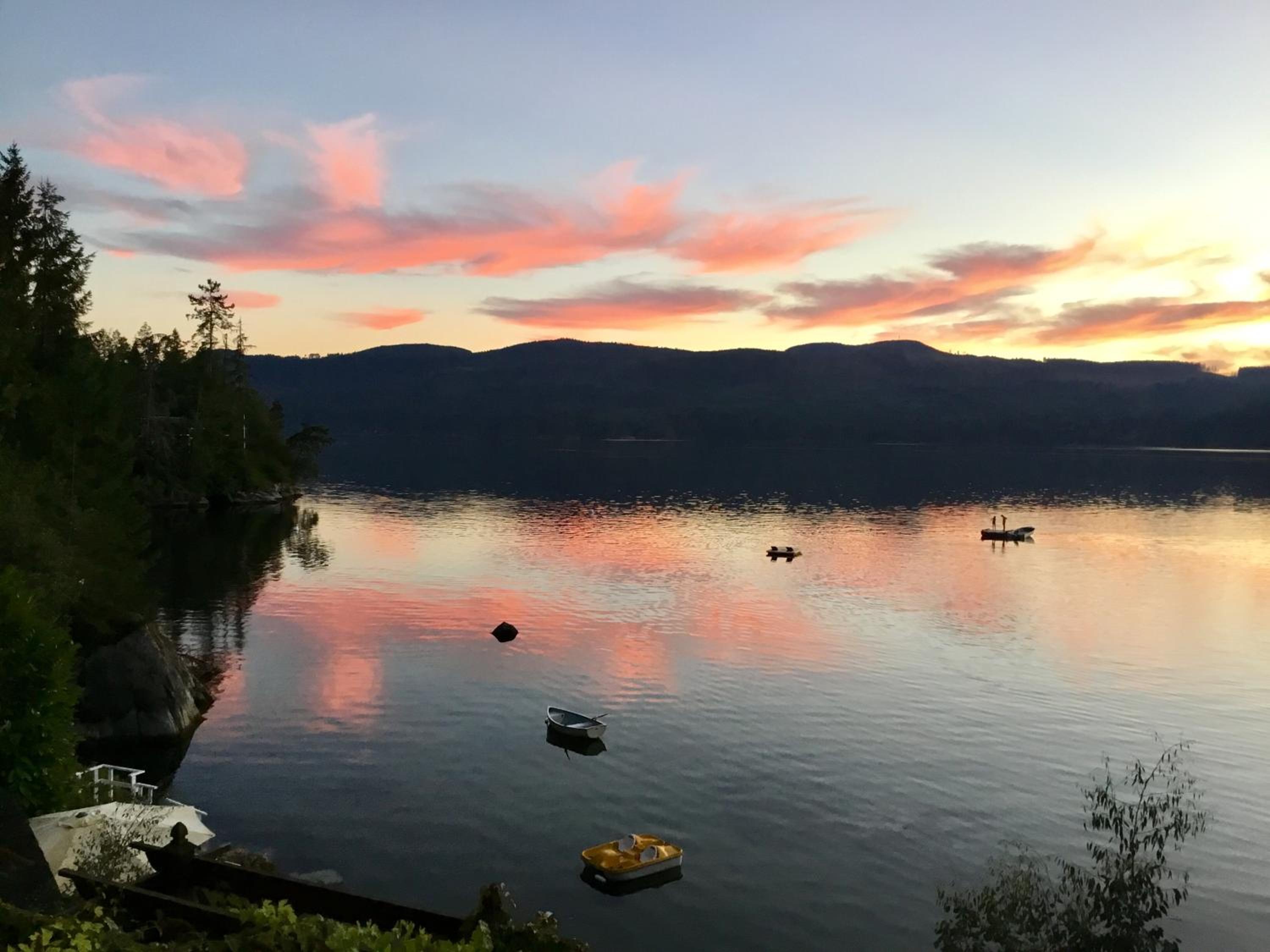 The Tuwanek Bed and Breakfast