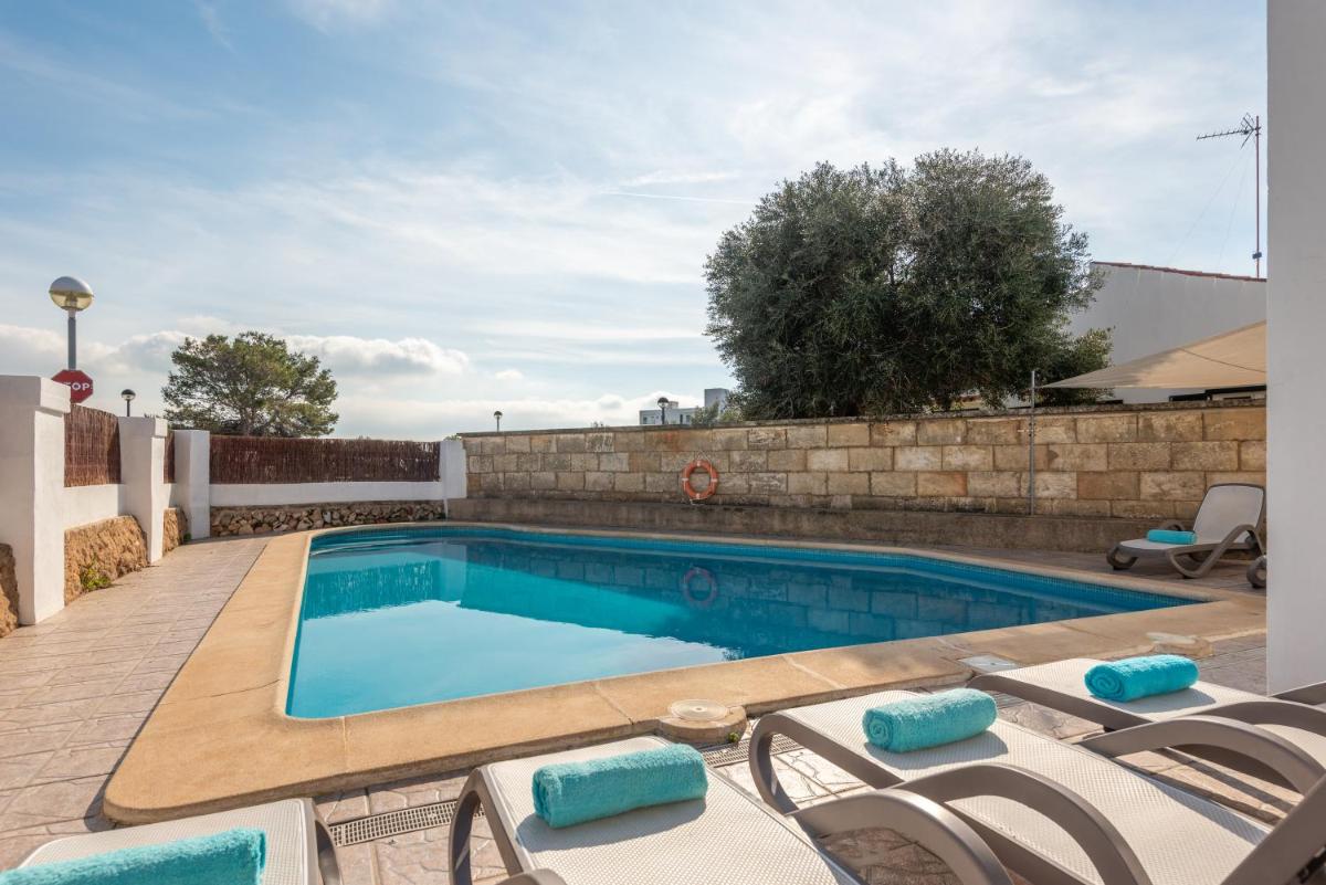 Villa Caryana view 2