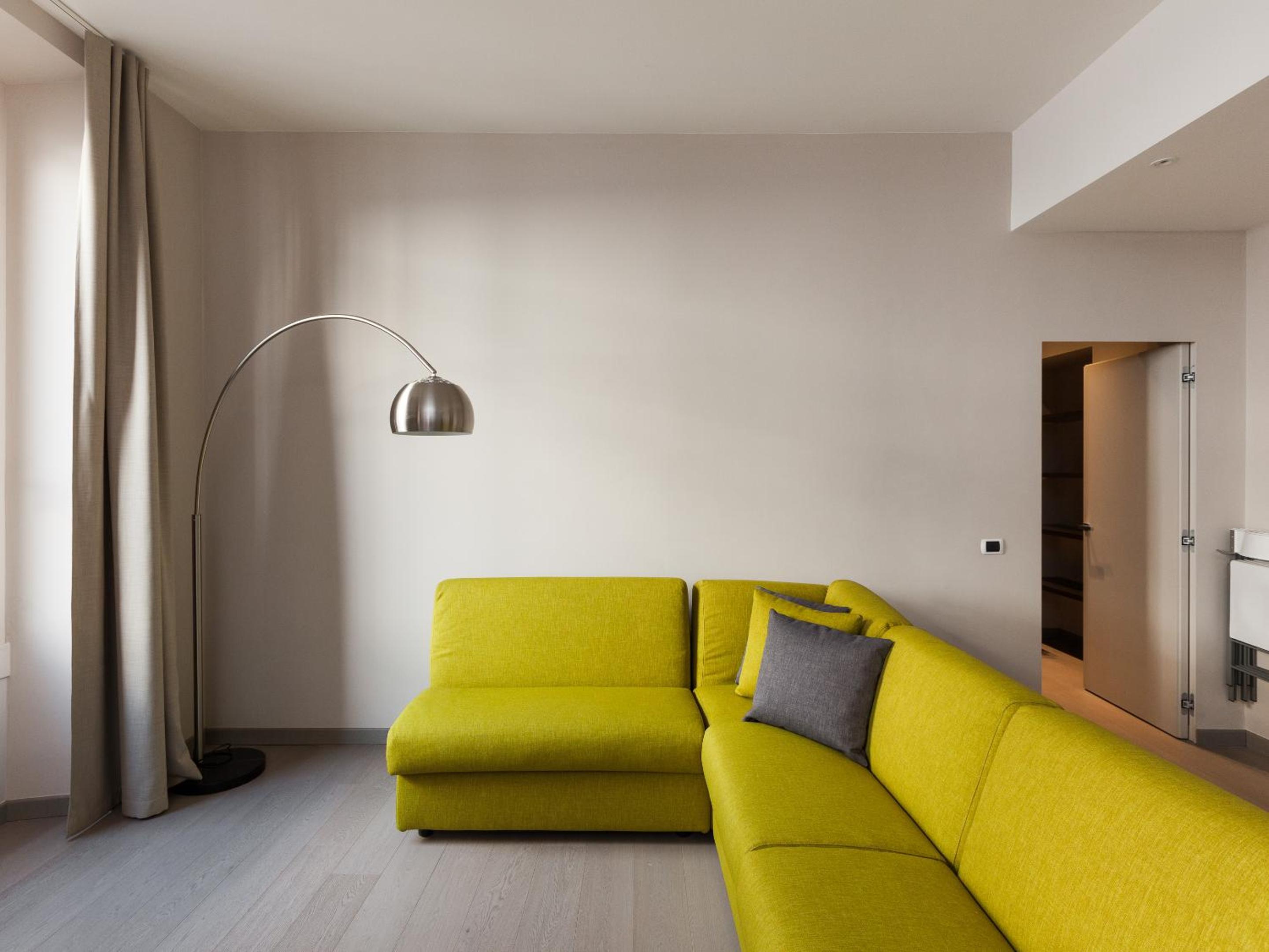 easyhomes-Duomo Suites & Apartments