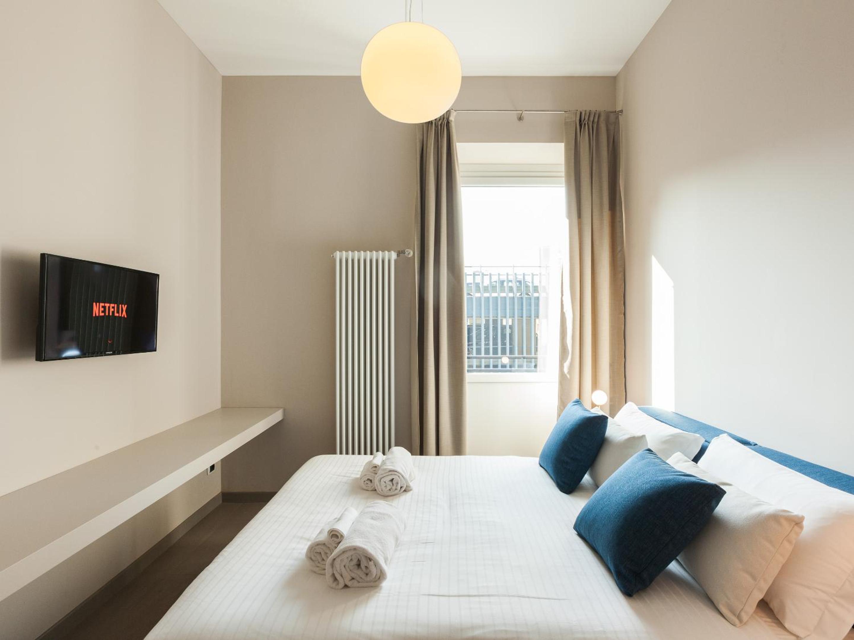 easyhomes-Duomo Suites & Apartments