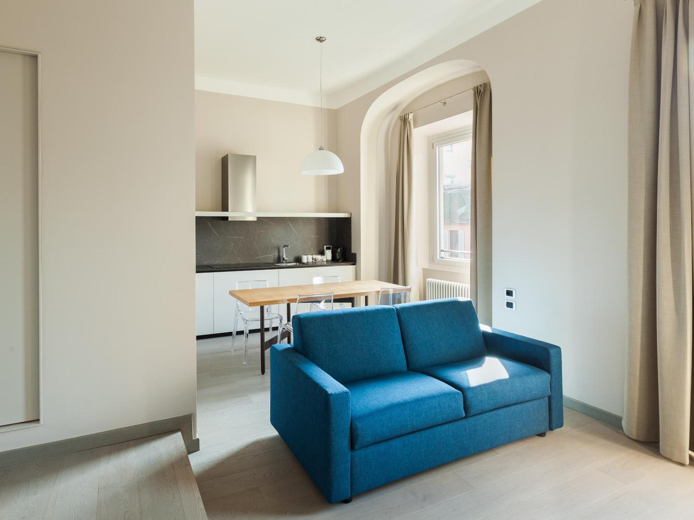 easyhomes-Duomo Suites & Apartments