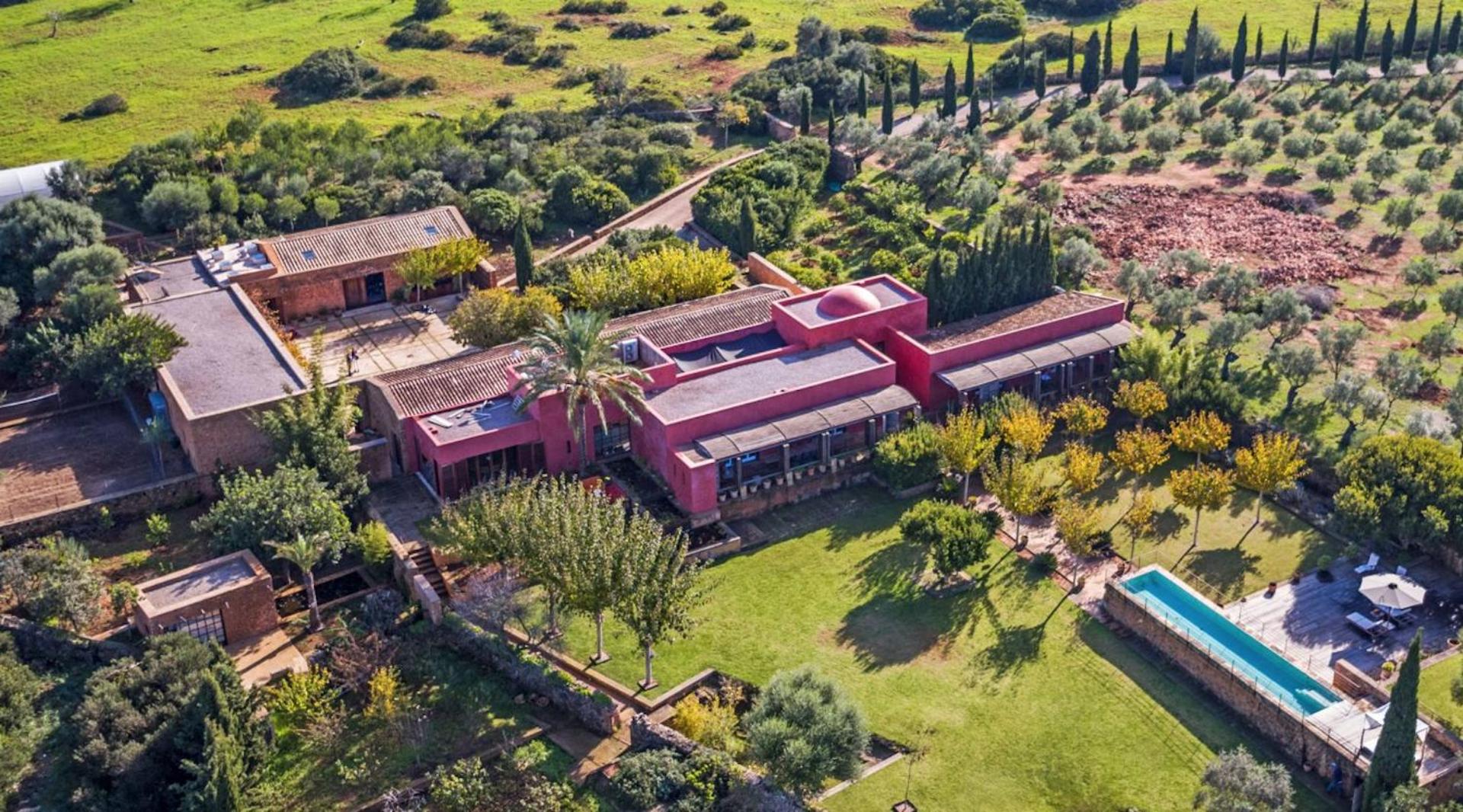Finca Son Cifre Manacor by PriorityVillas view 3