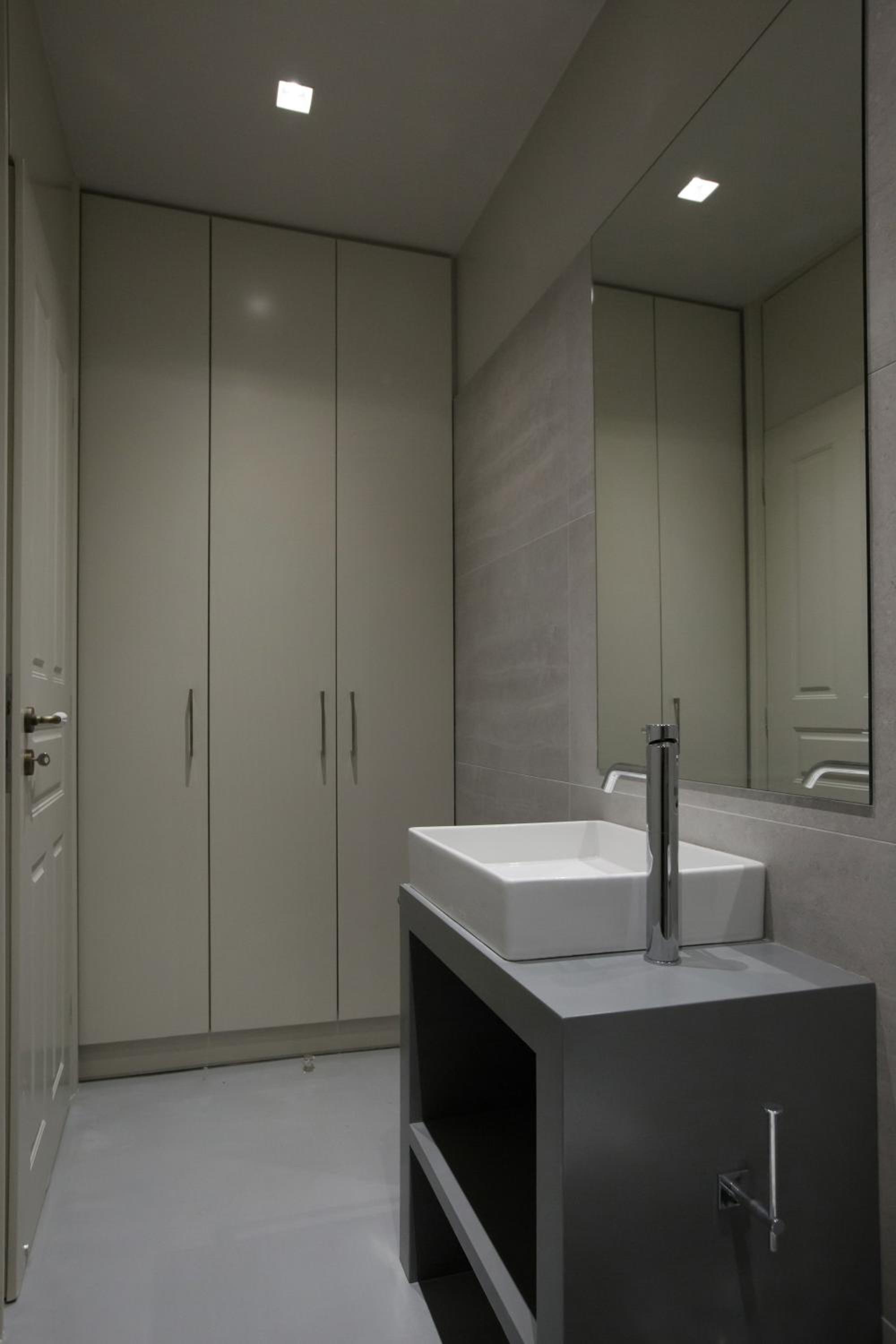 Magnificent neoclassical apt in Syntagma-Plaka