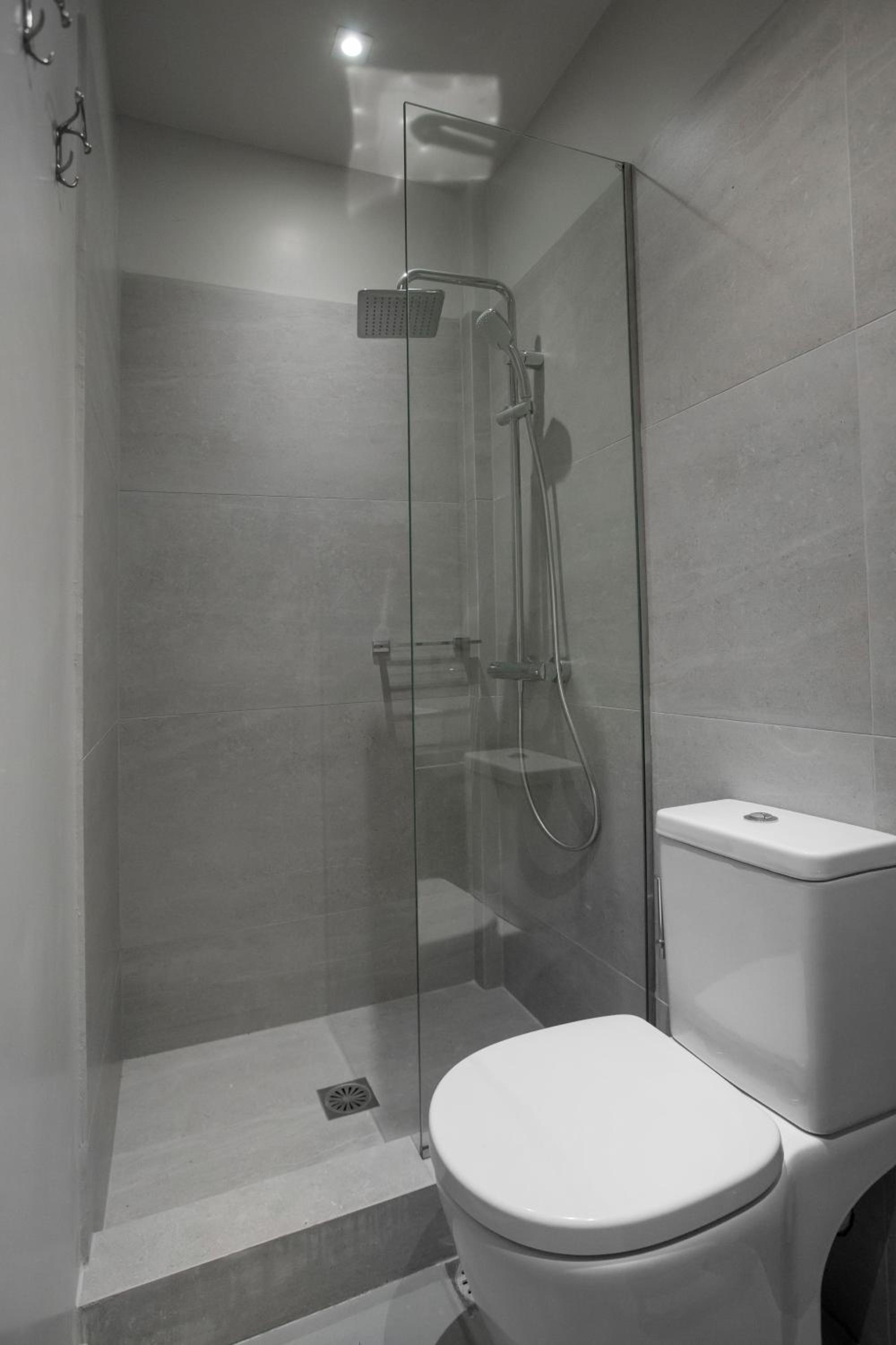 Magnificent neoclassical apt in Syntagma-Plaka