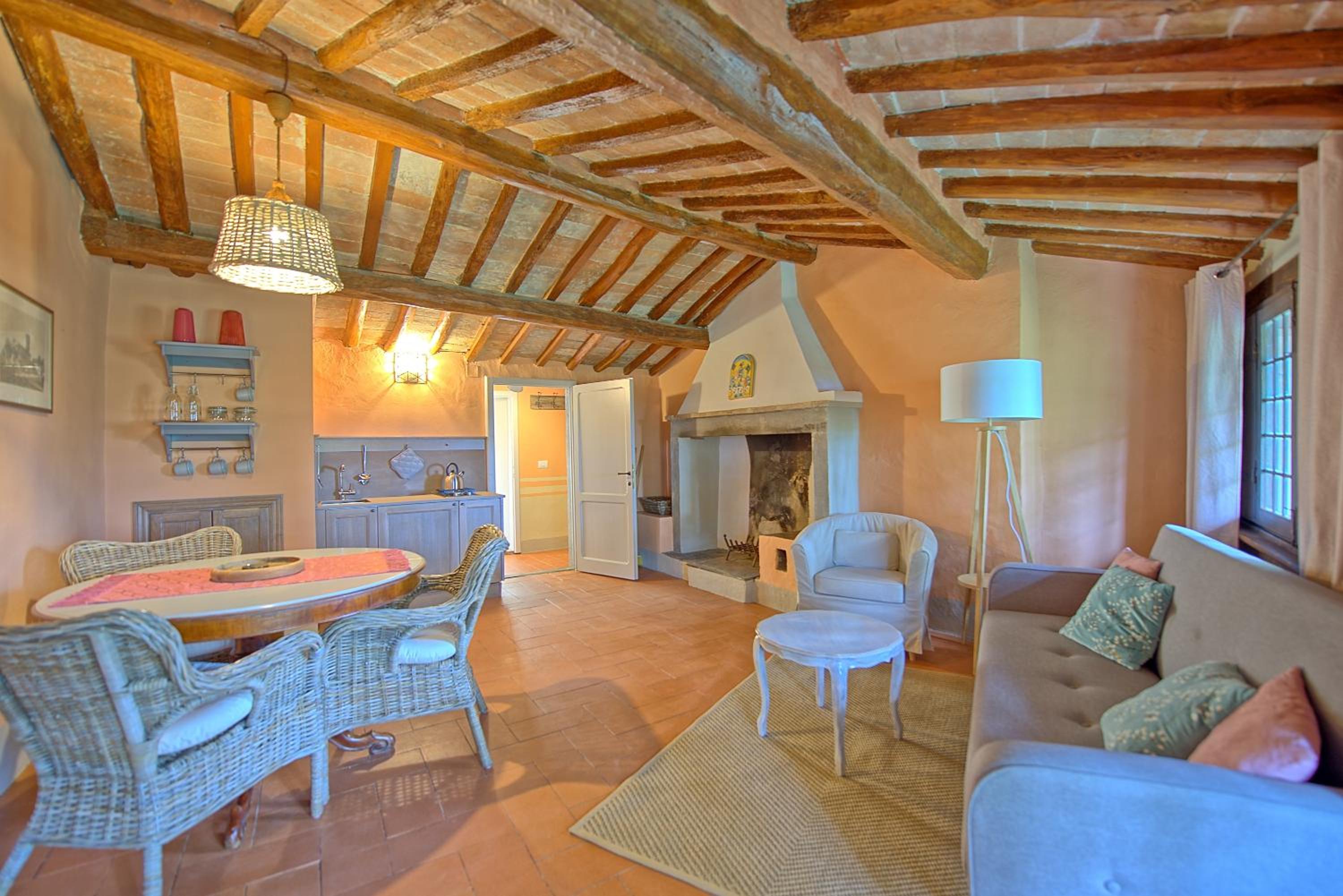 Castello di Montegufoni by PosarelliVillas