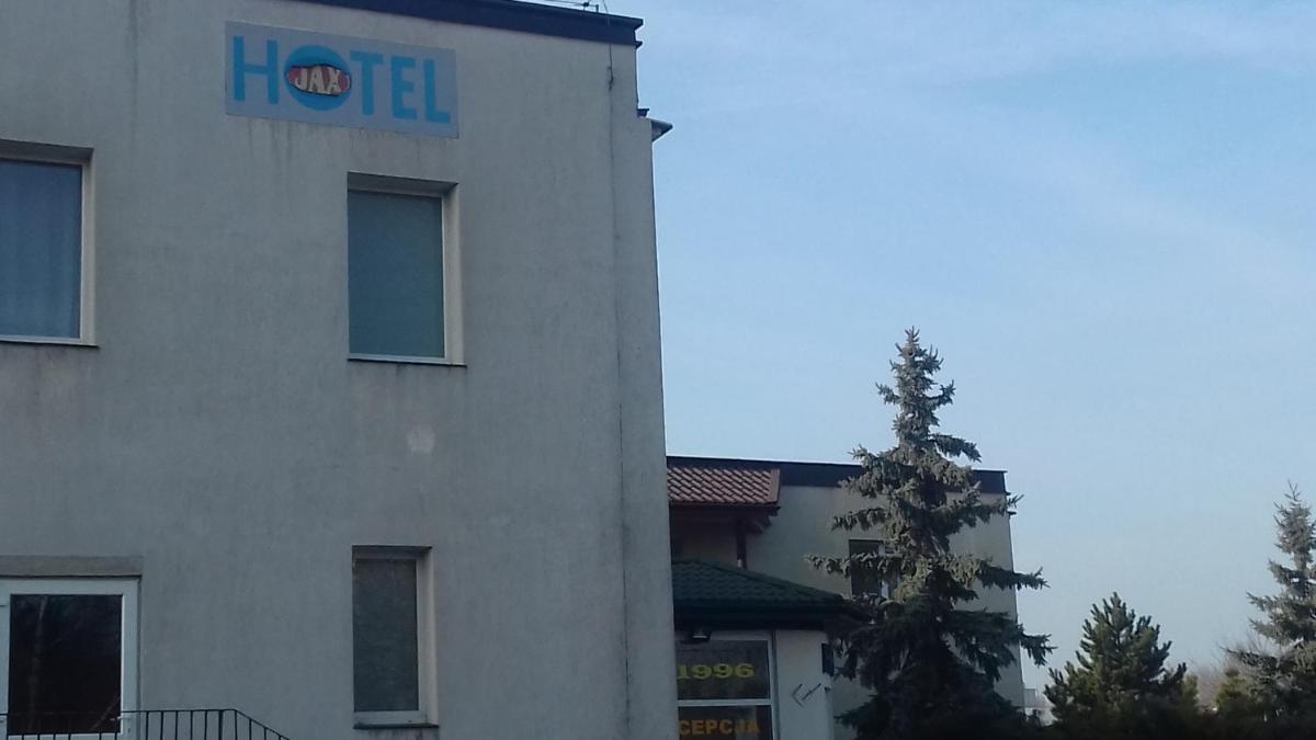 Photo 8