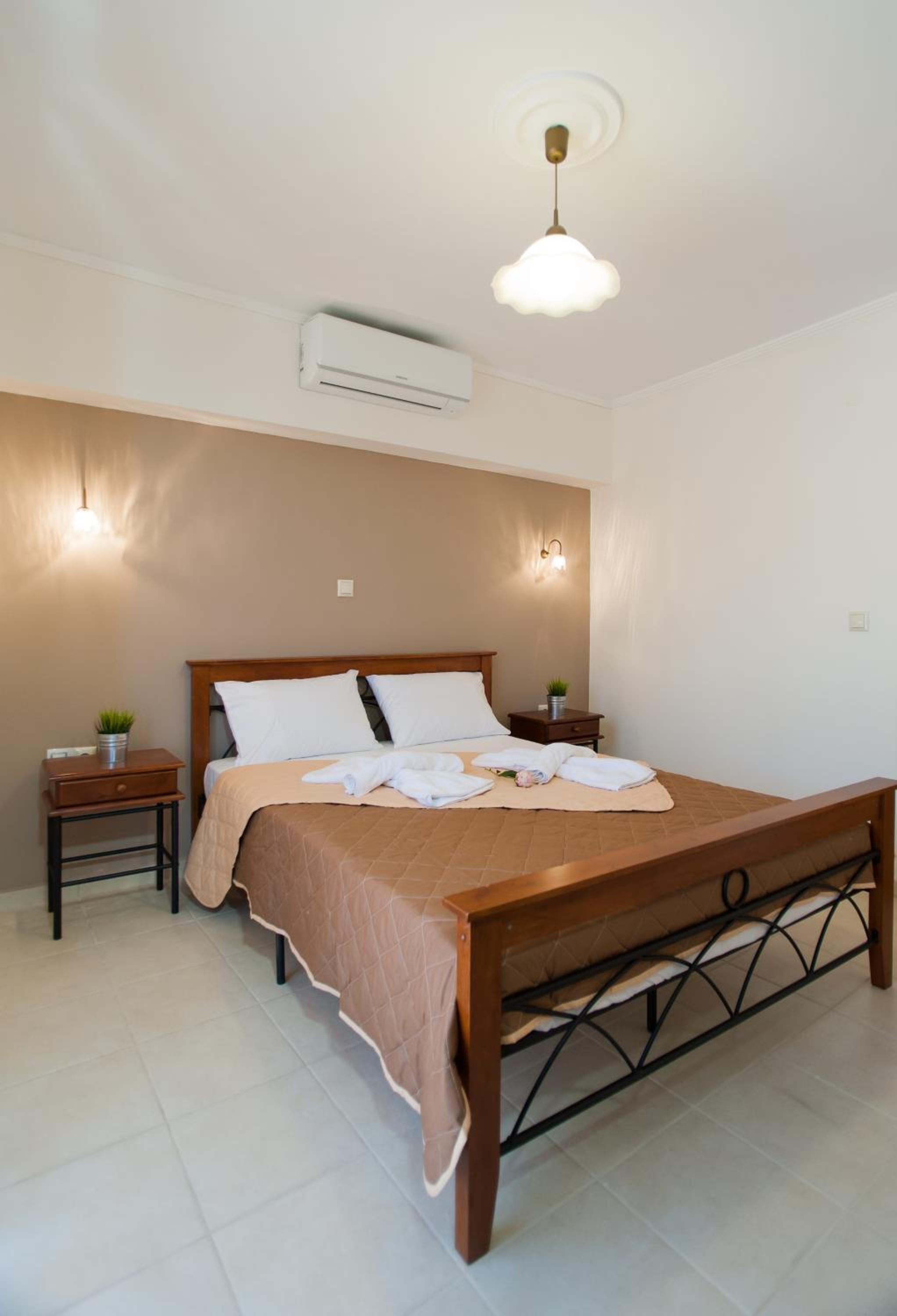 Castello Apartments