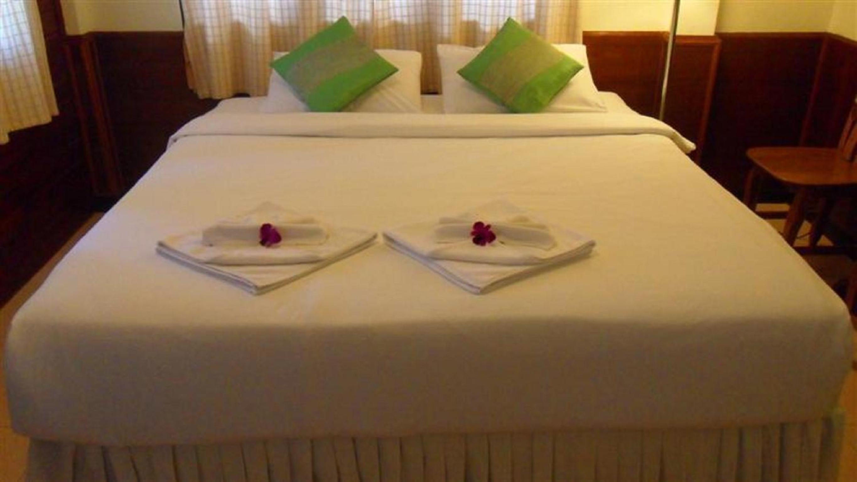Baan Rom Mai Resort