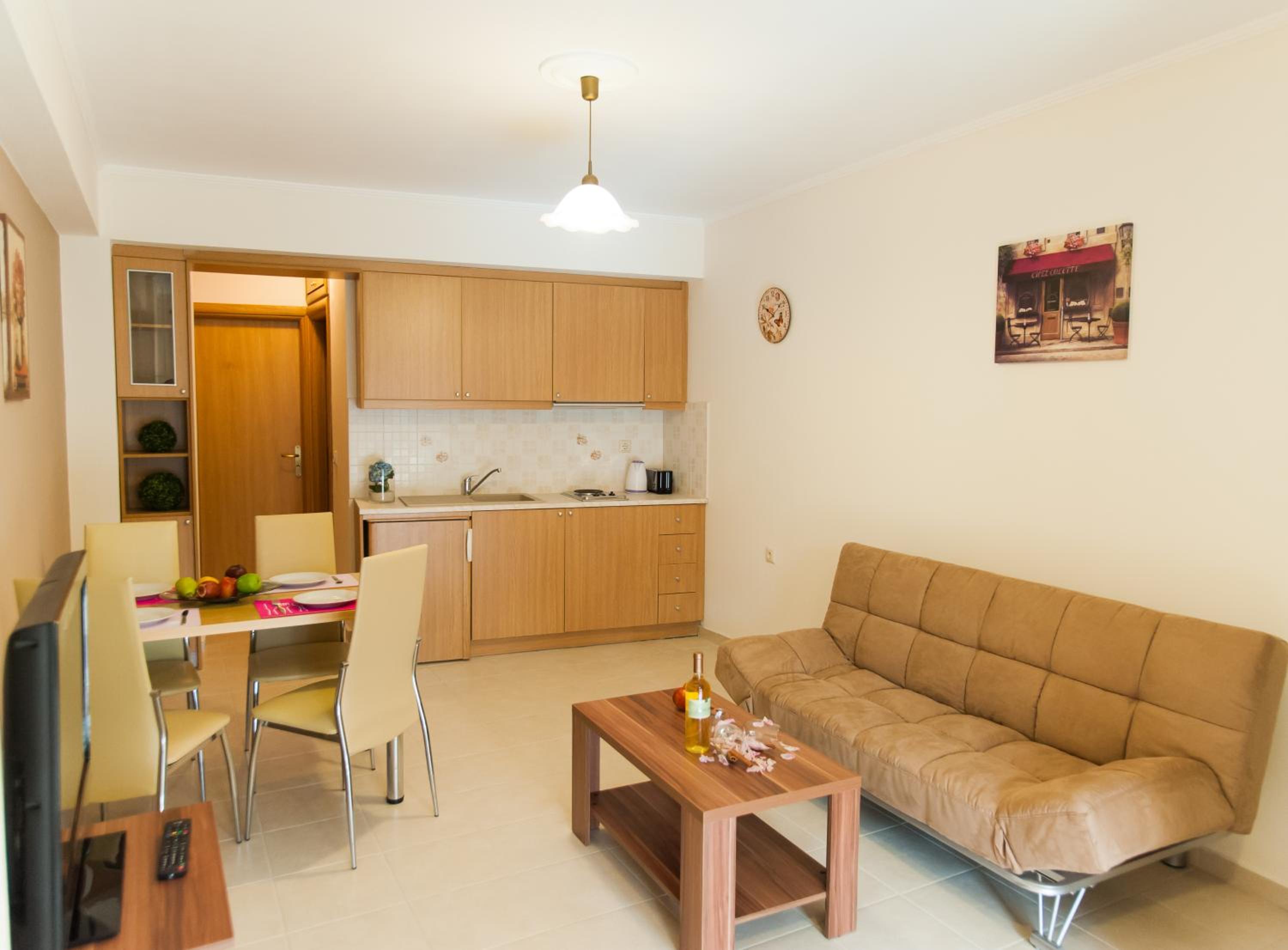 Castello Apartments