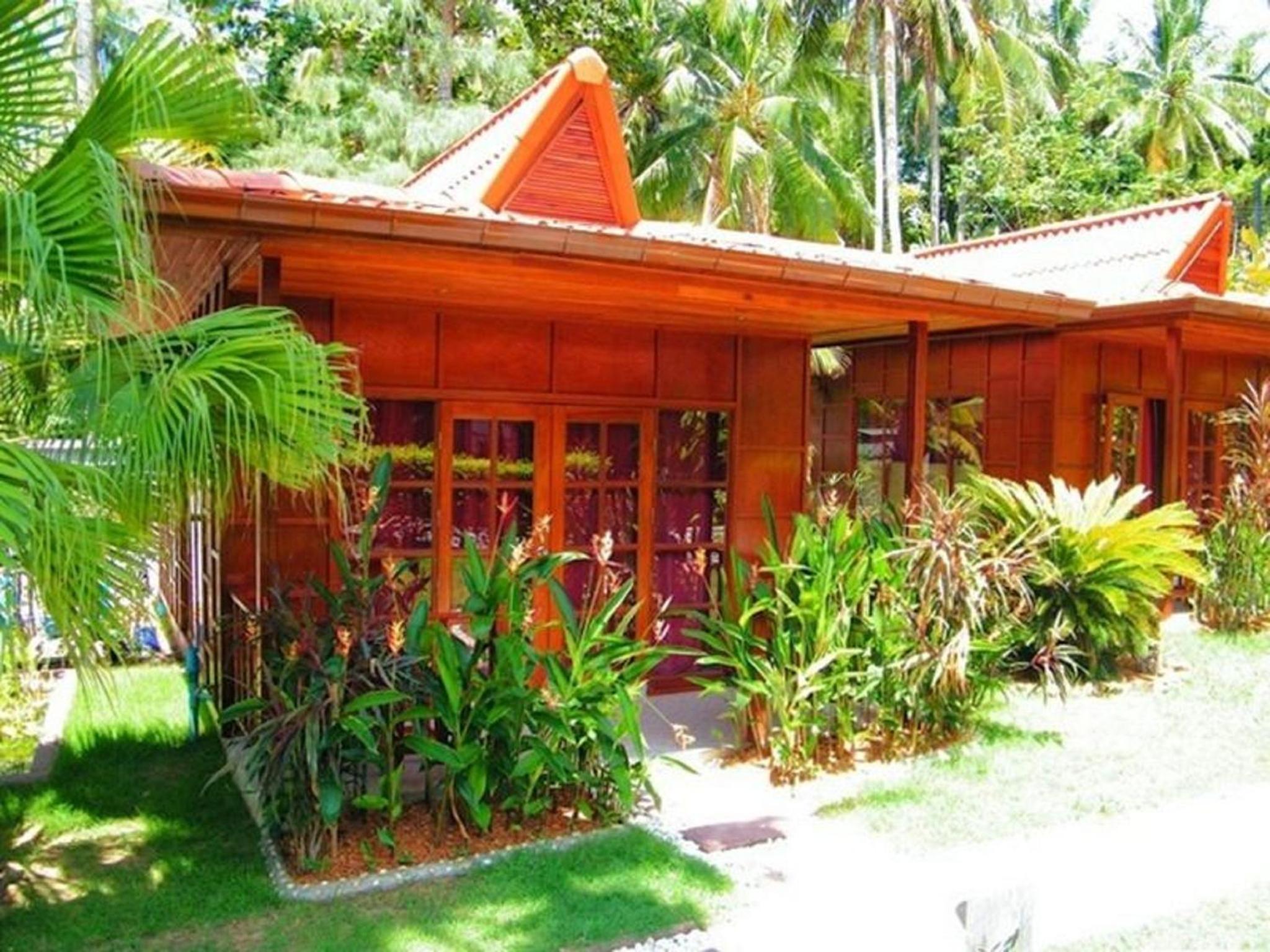 Cyana Resort