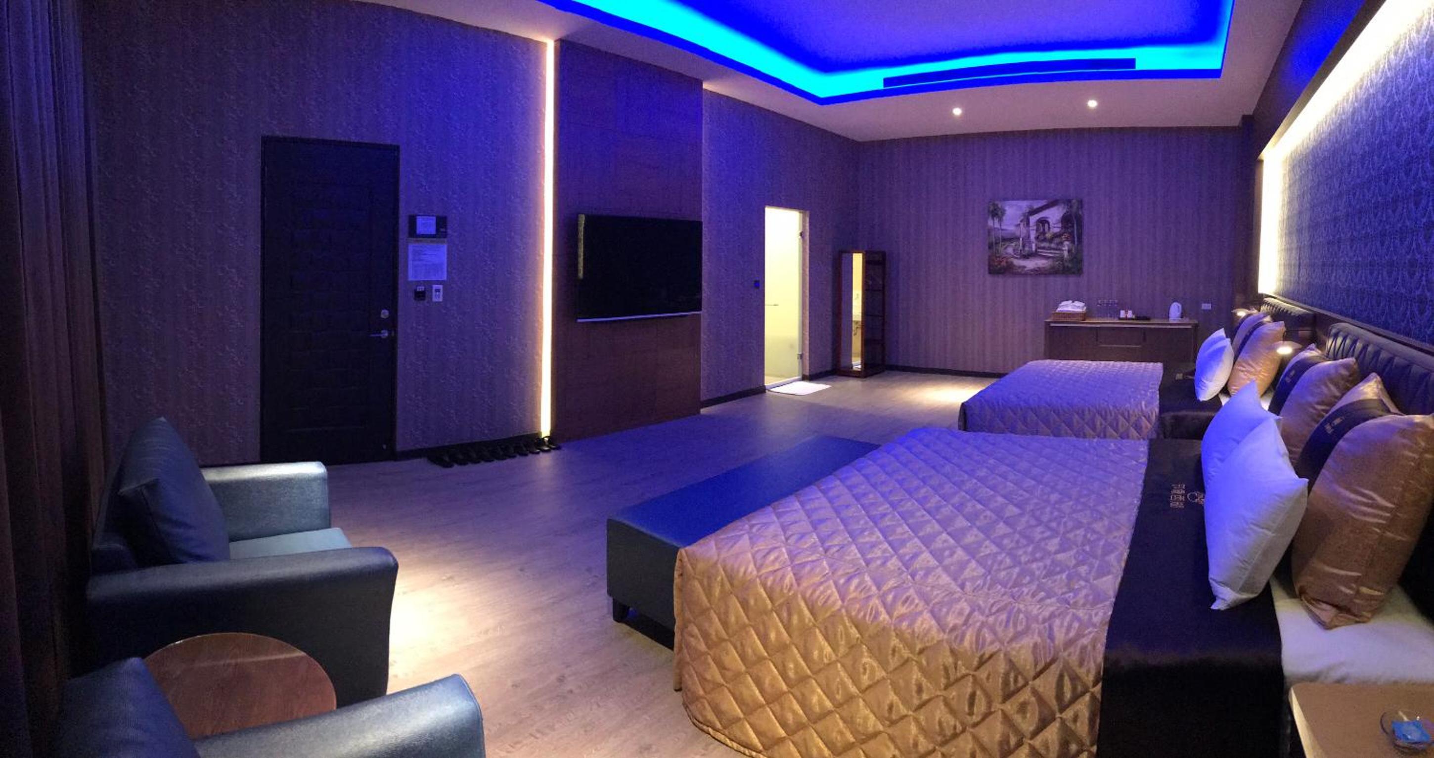 hotel room