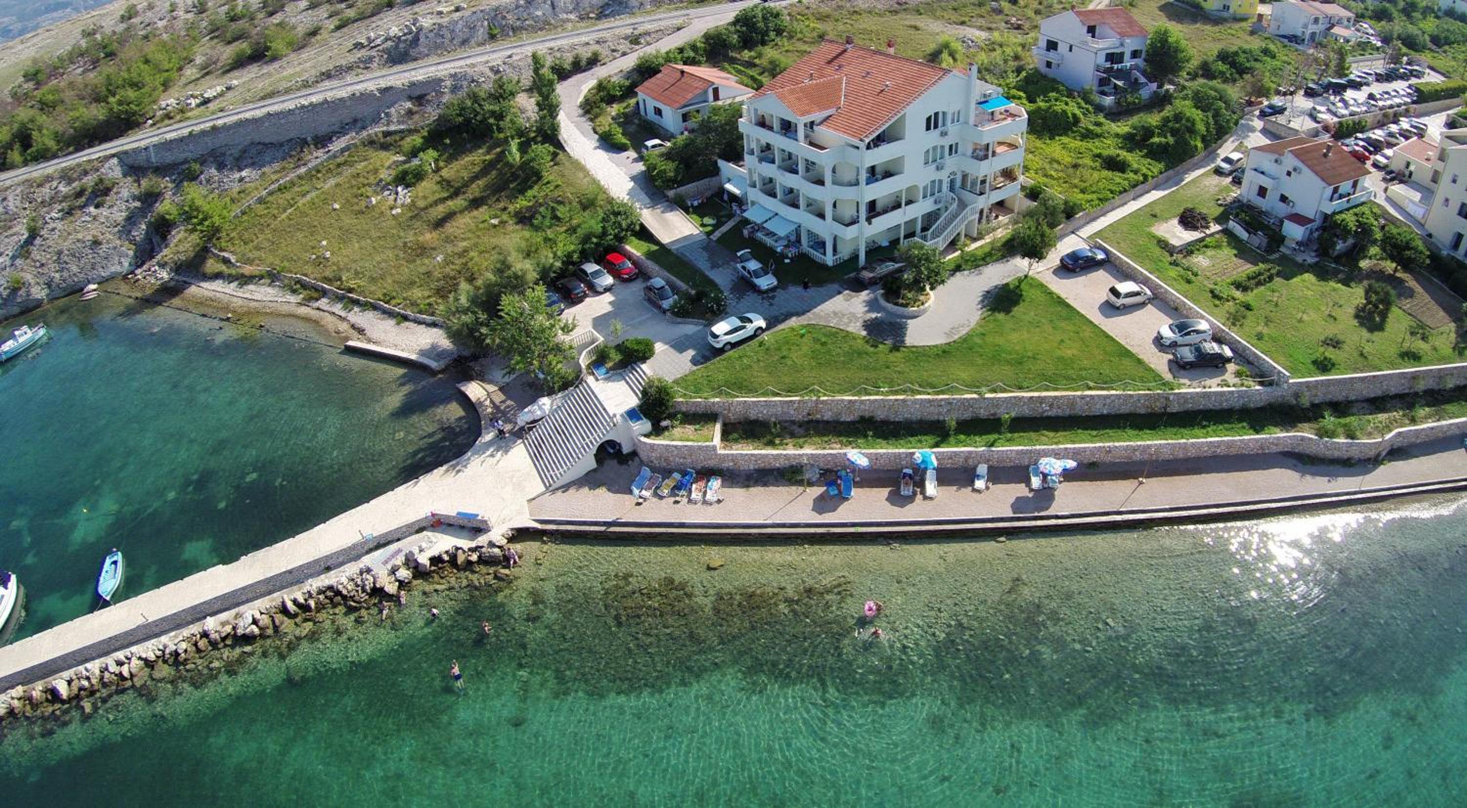 Apartments Vila 4m view 2