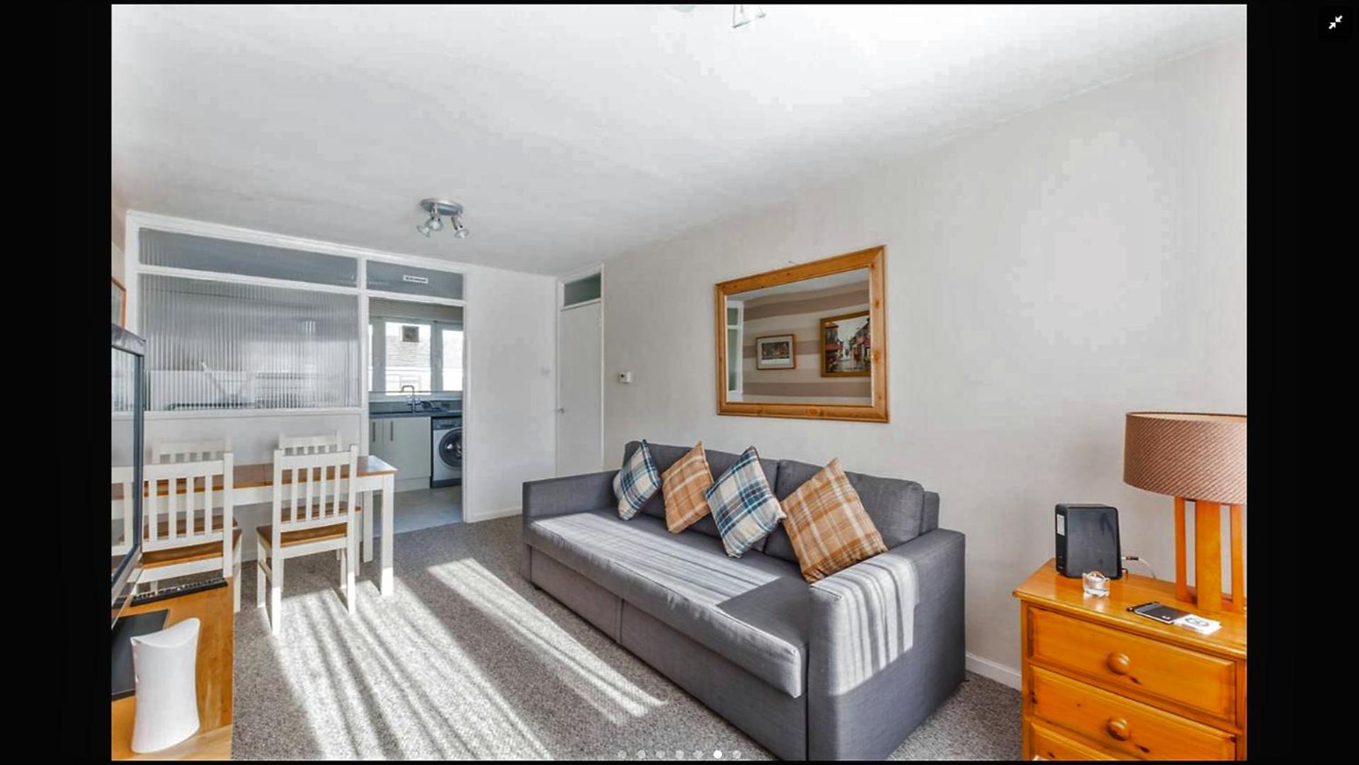 Lovely One Bedroom Apartment in Stratford
