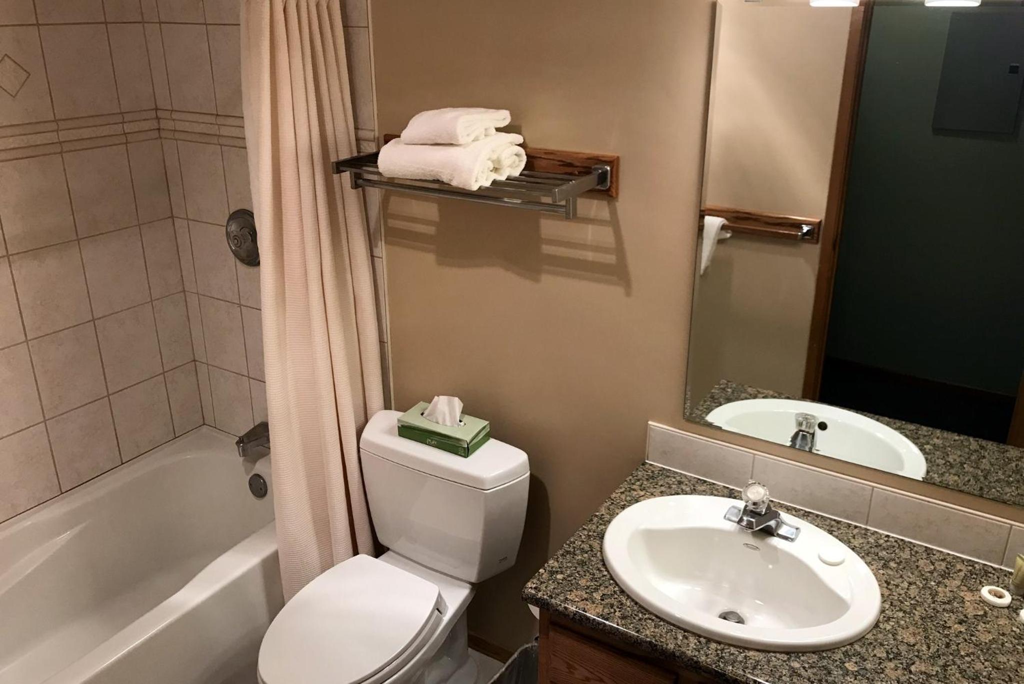 The Griz Inn by Park Vacation Management