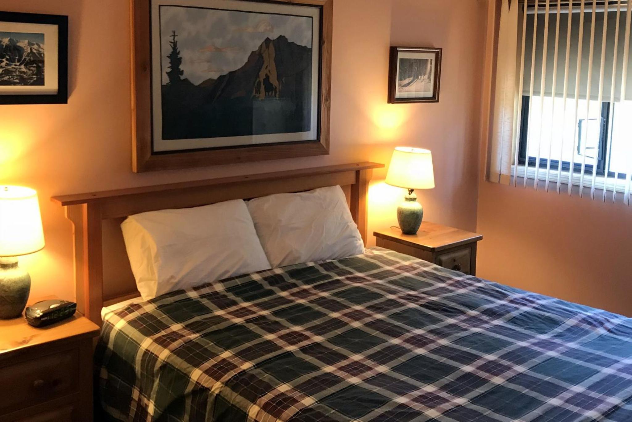 The Griz Inn by Park Vacation Management