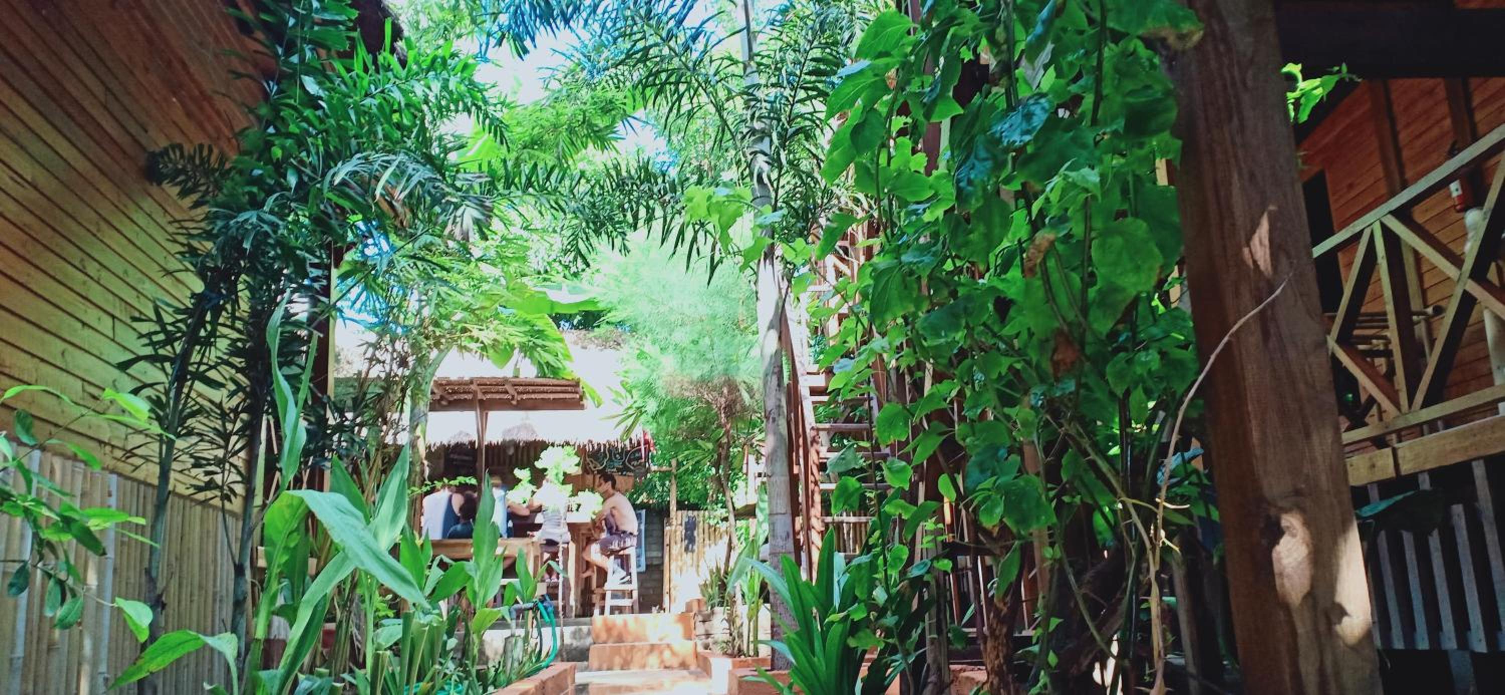 Deep House Bungalows