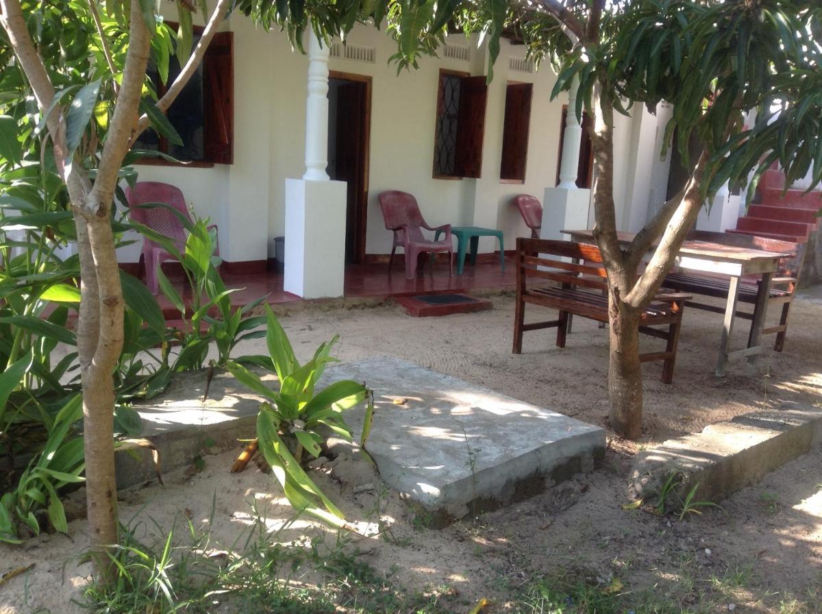 Cafe Nilaveli view 5