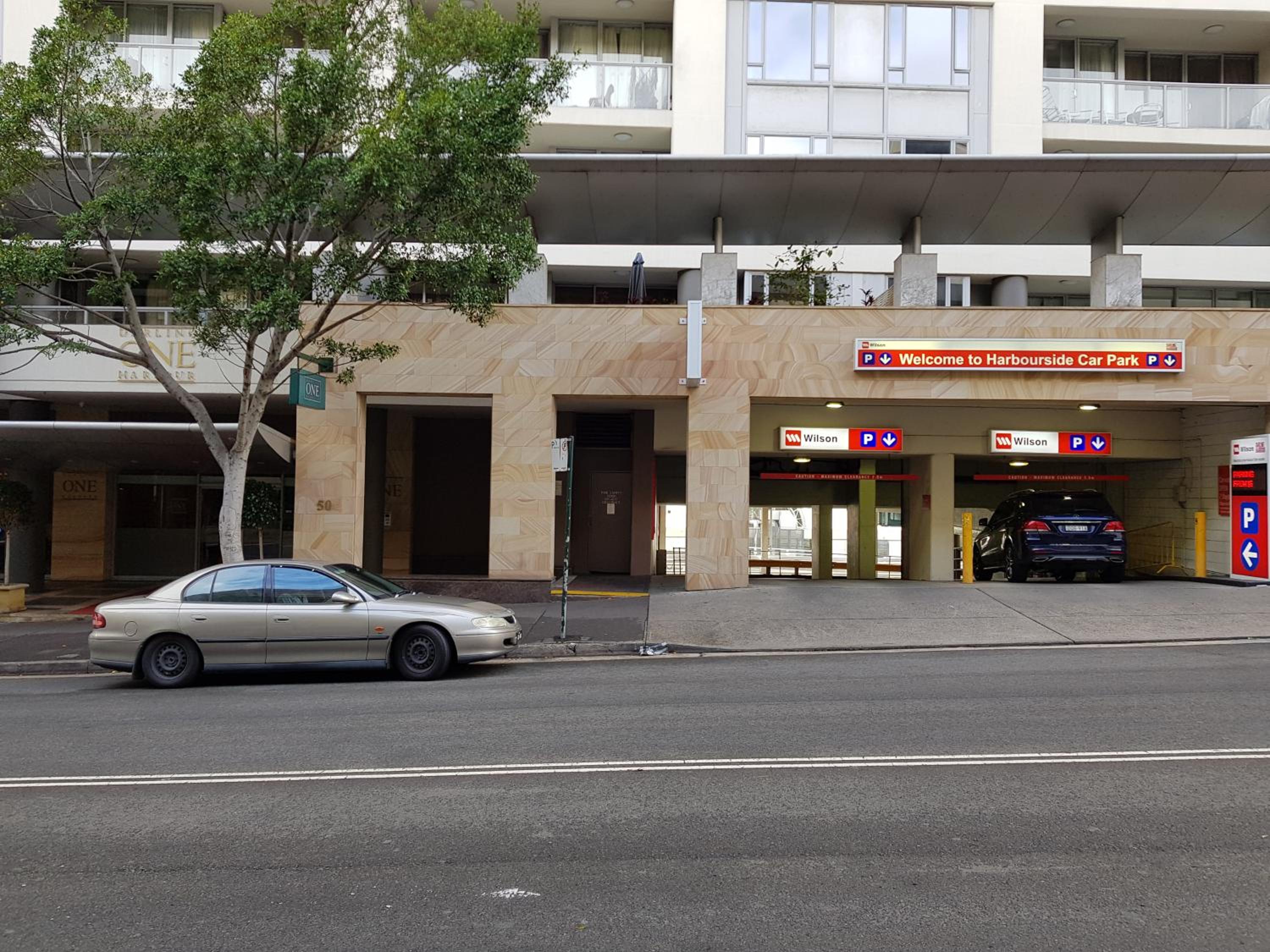 Darling Harbour 2 Bedroom Apartment