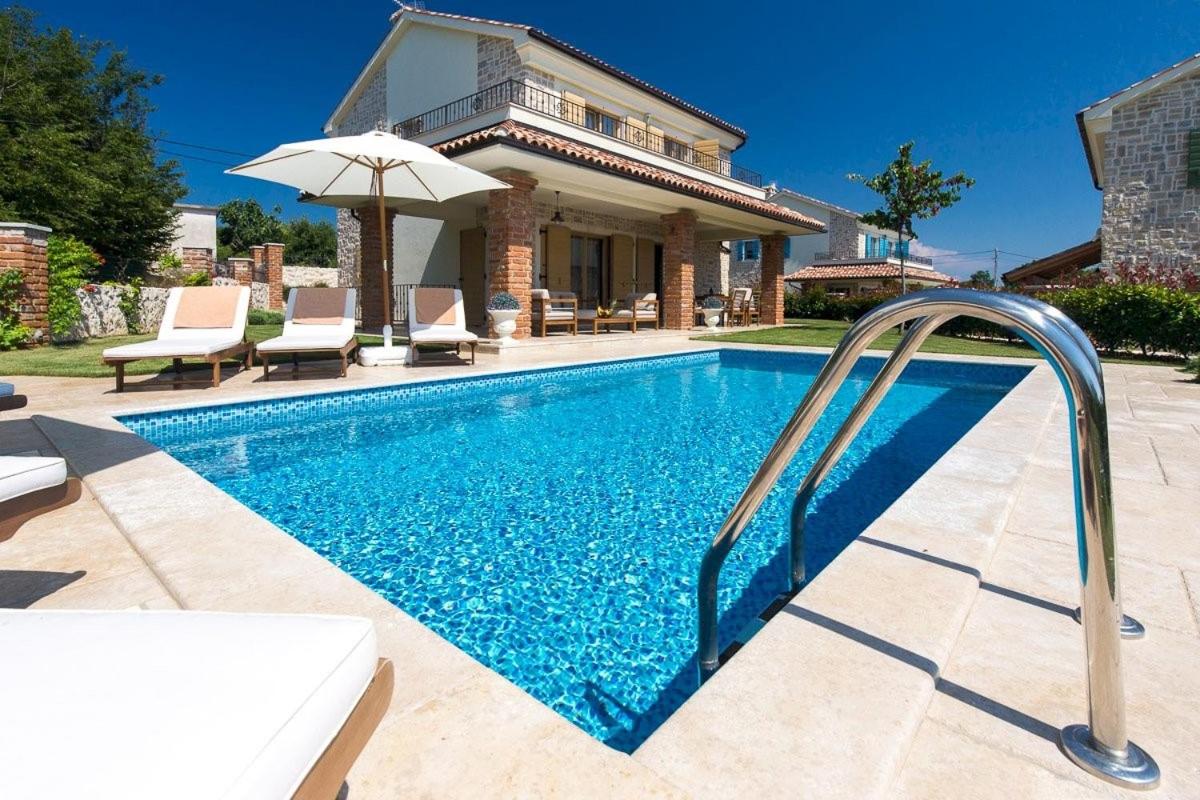 Luxury Villa Tia view 5