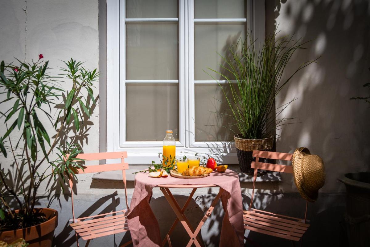 Artisan Lofts courtyard Opéra