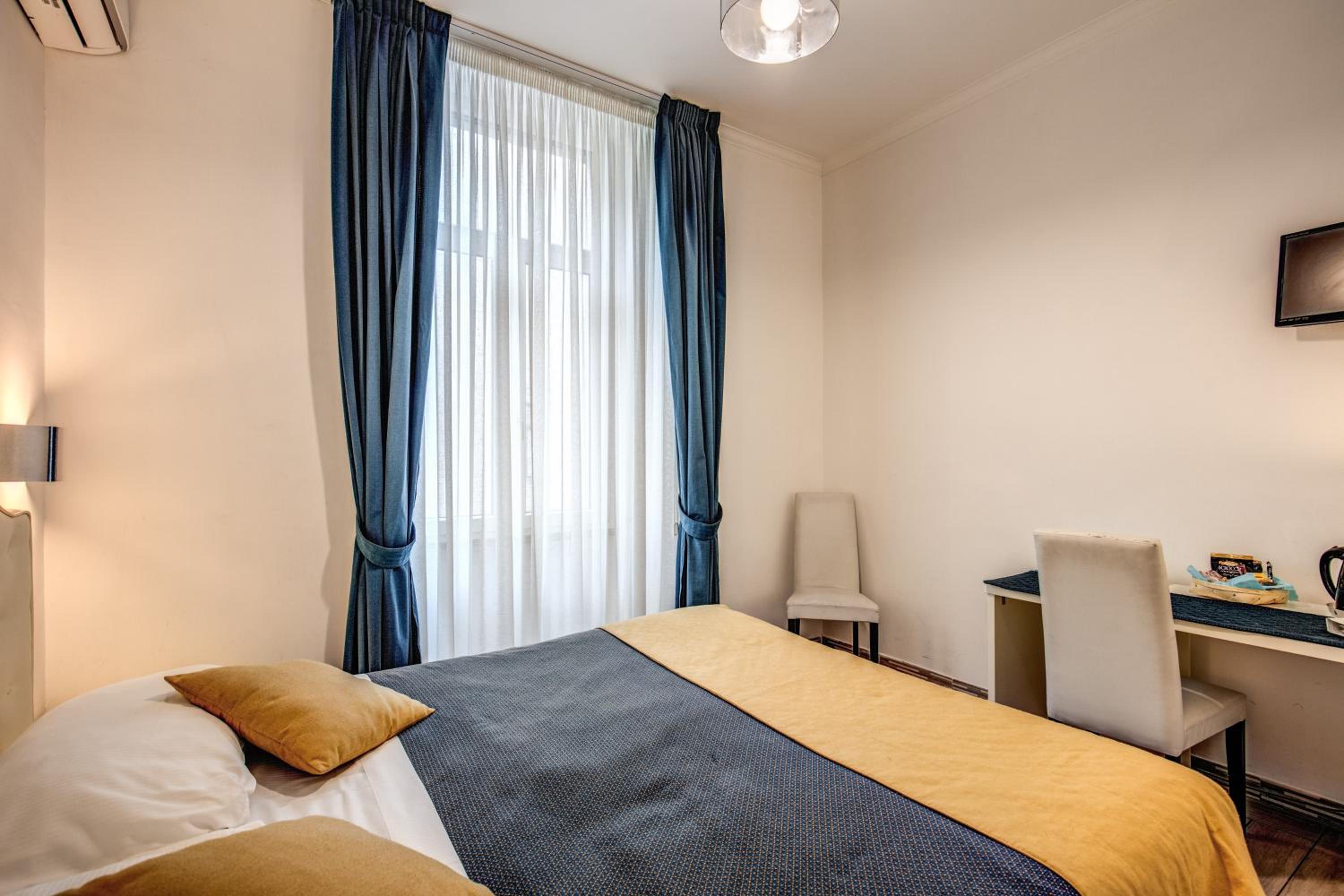 Four Rivers Suites