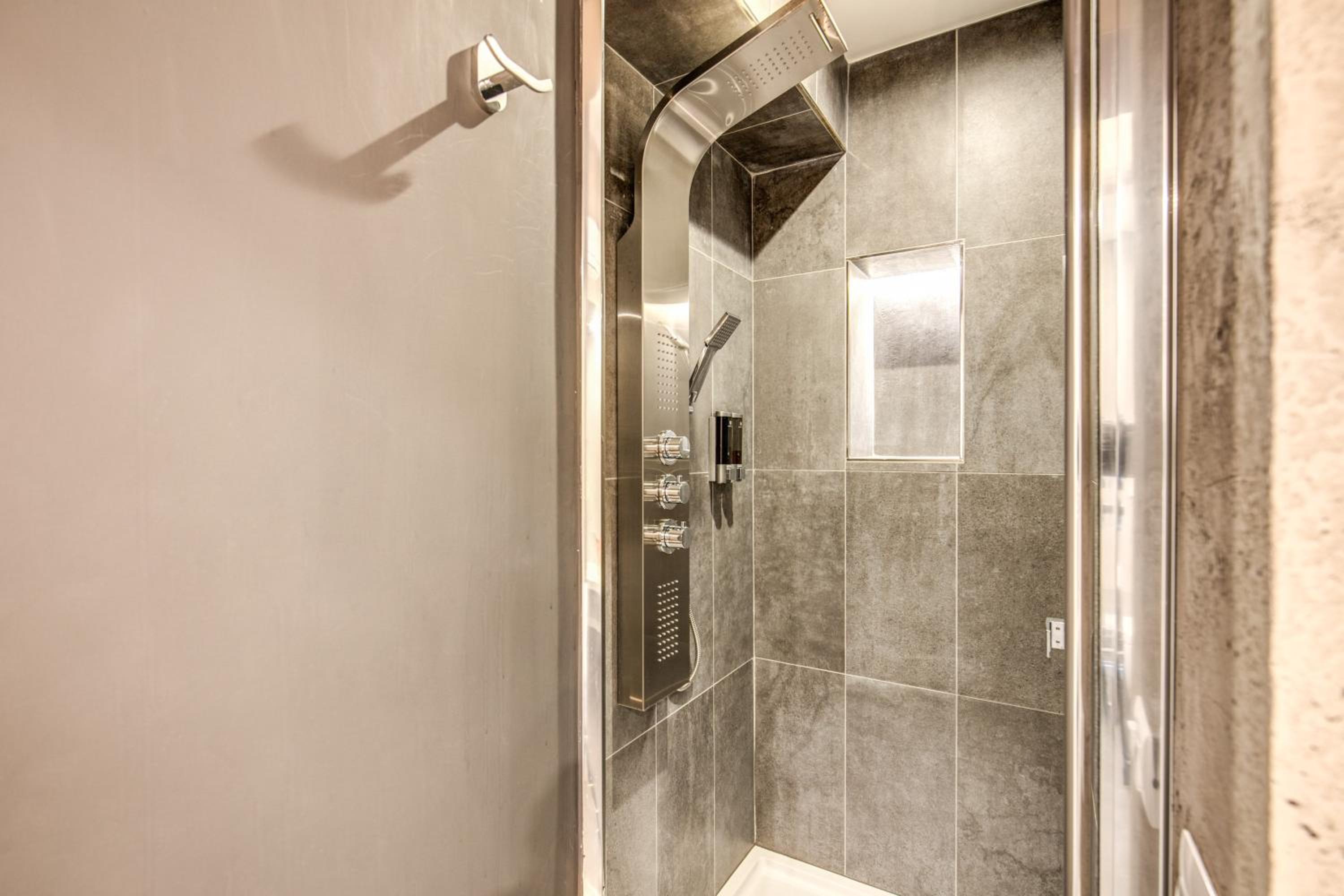 Four Rivers Suites