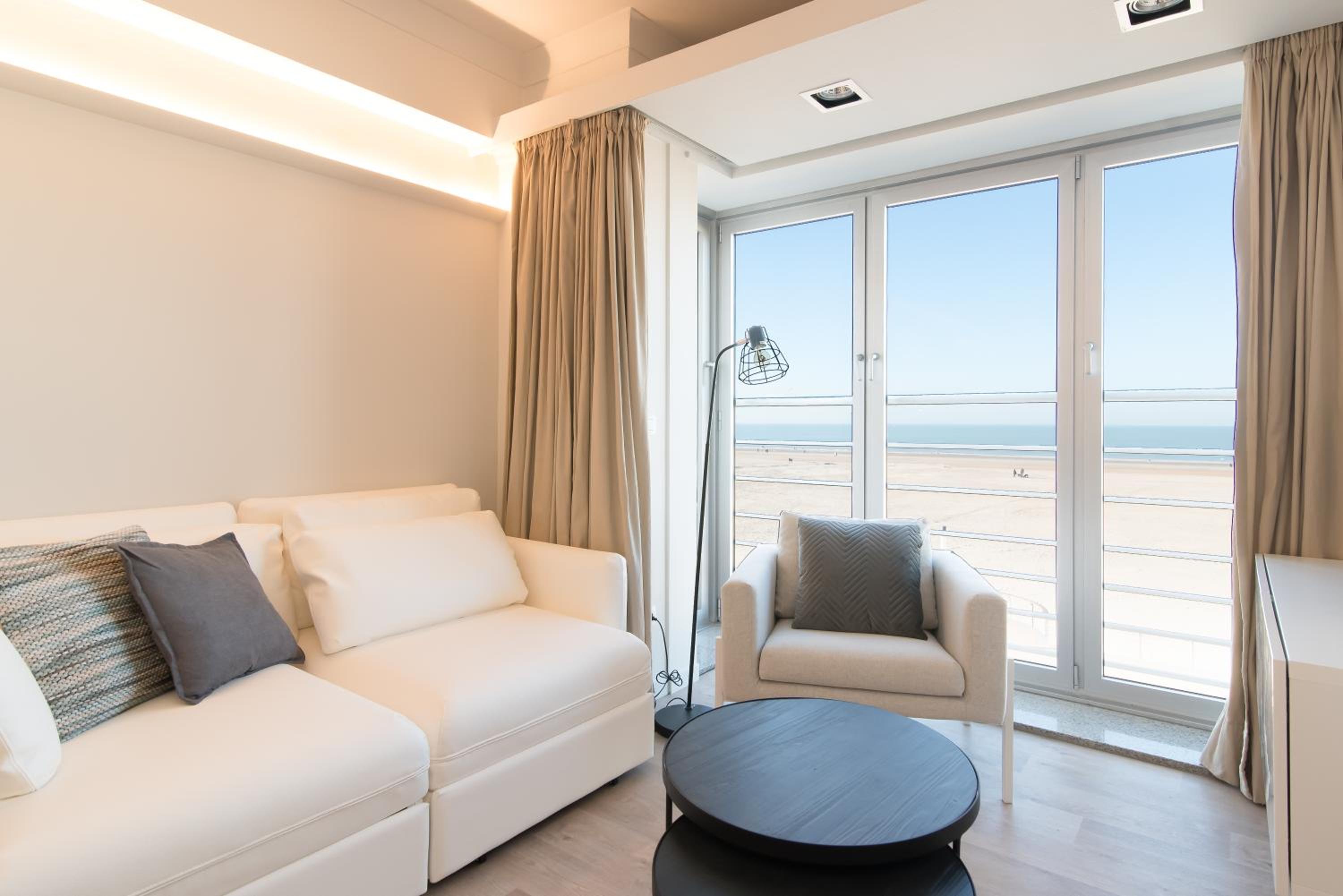 Lecomte - The Shoreline Collection 23