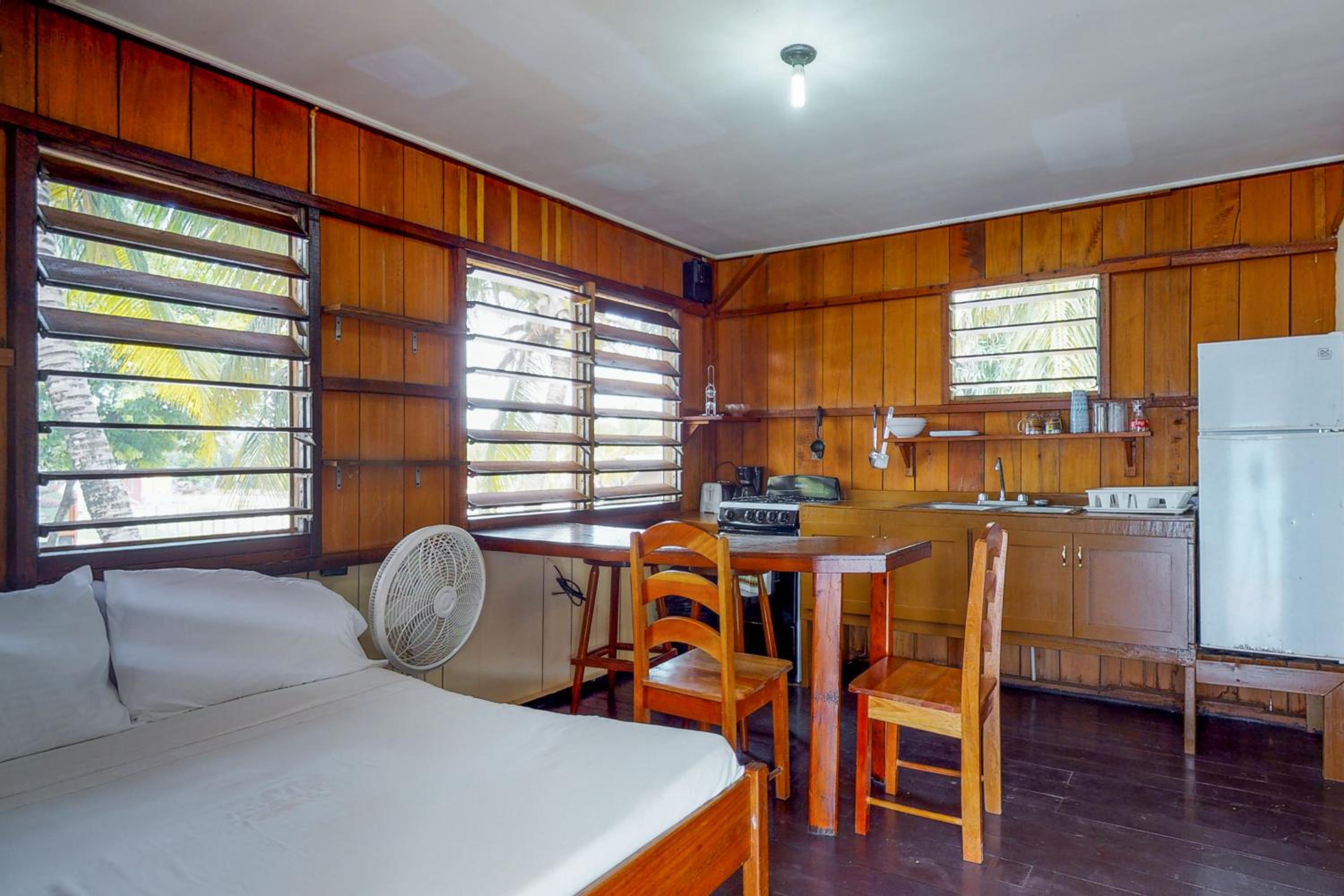 Carol's Cabanas