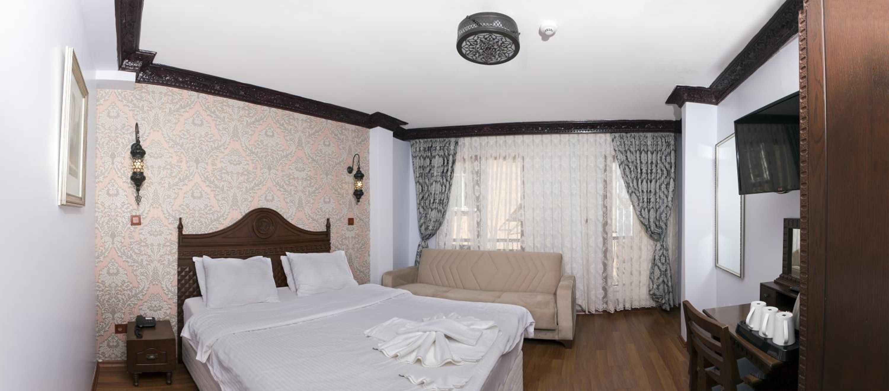 Mytra Hotel - Image 18