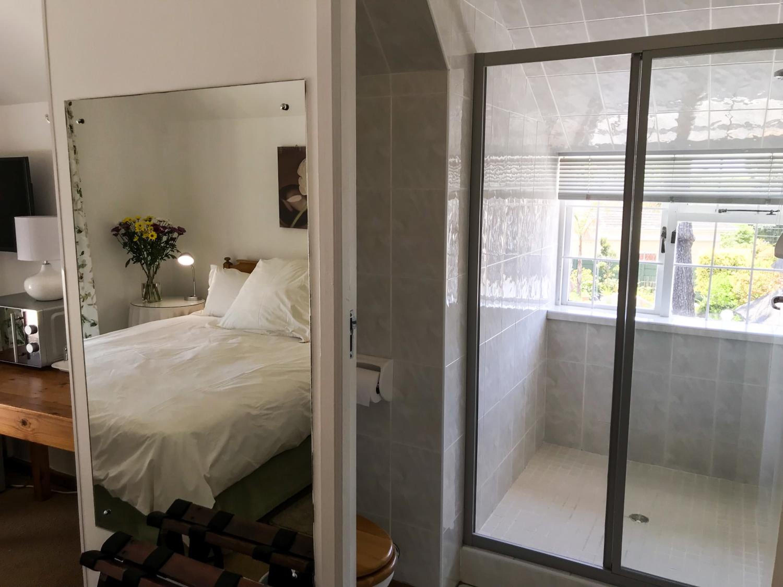 Howards End Manor B&B