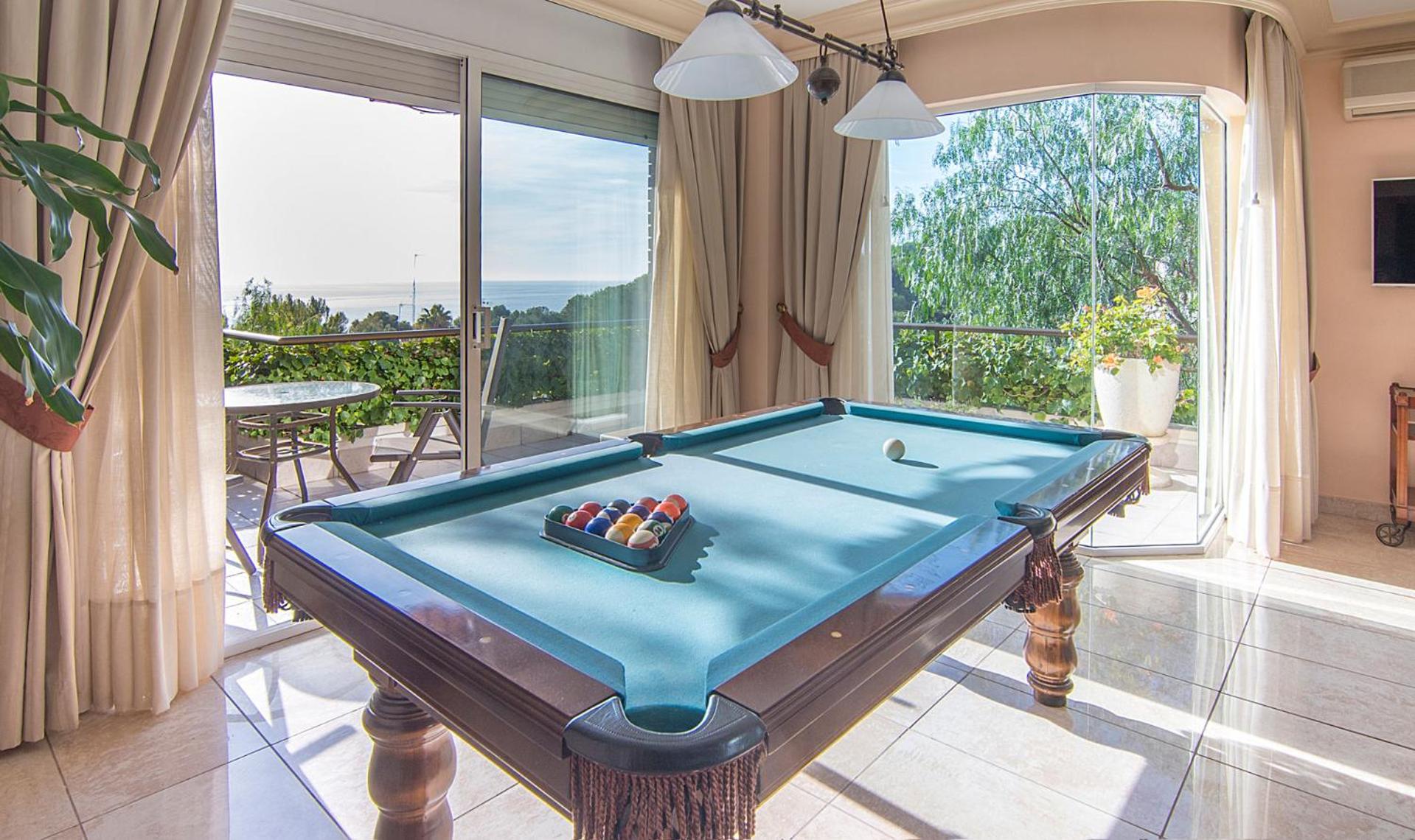 TarracoHomes, Villa Cala Crancs con Piscina Privada y Mesa de Billar photo 3
