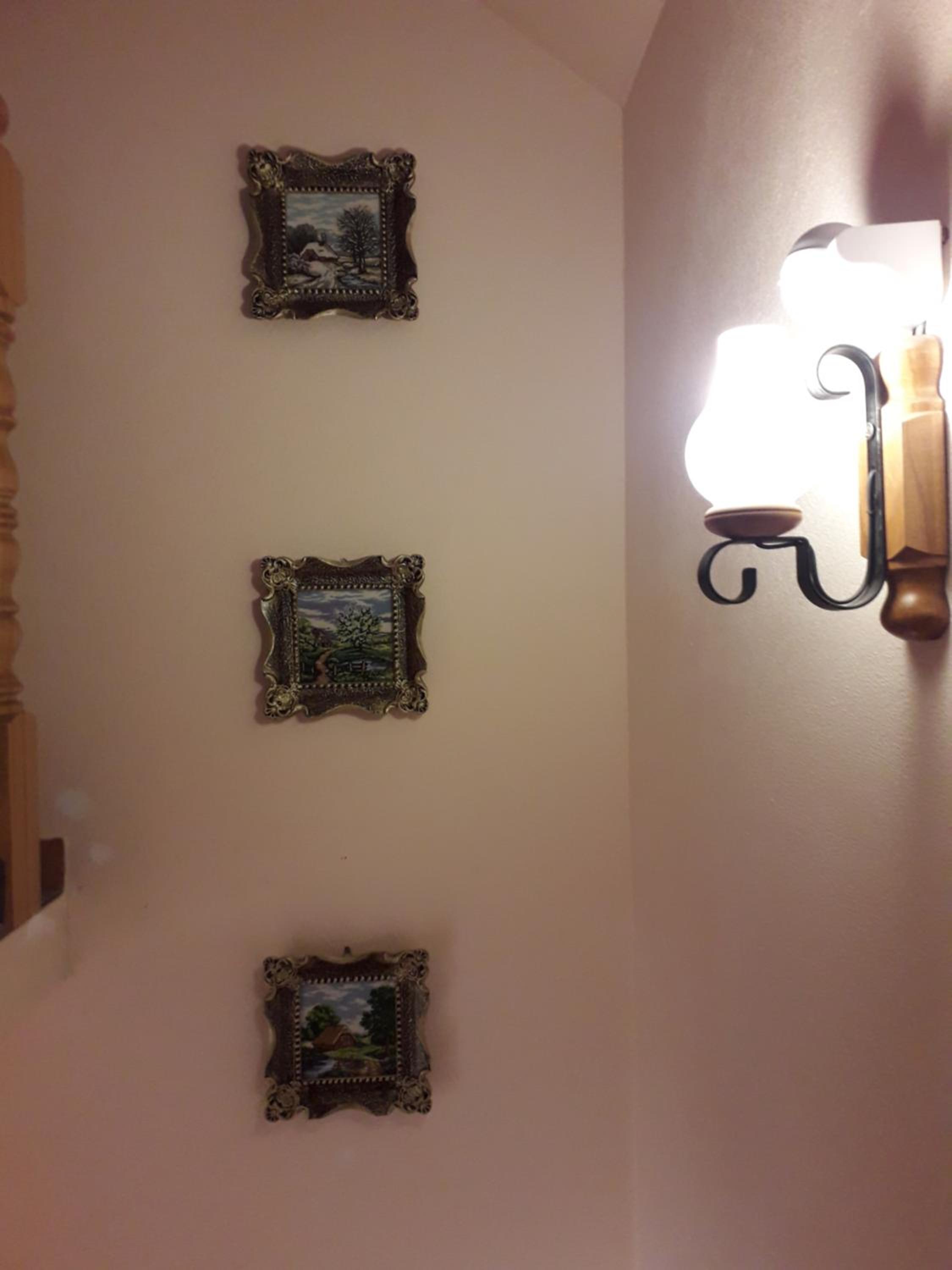 Casa cu Muscate view 2