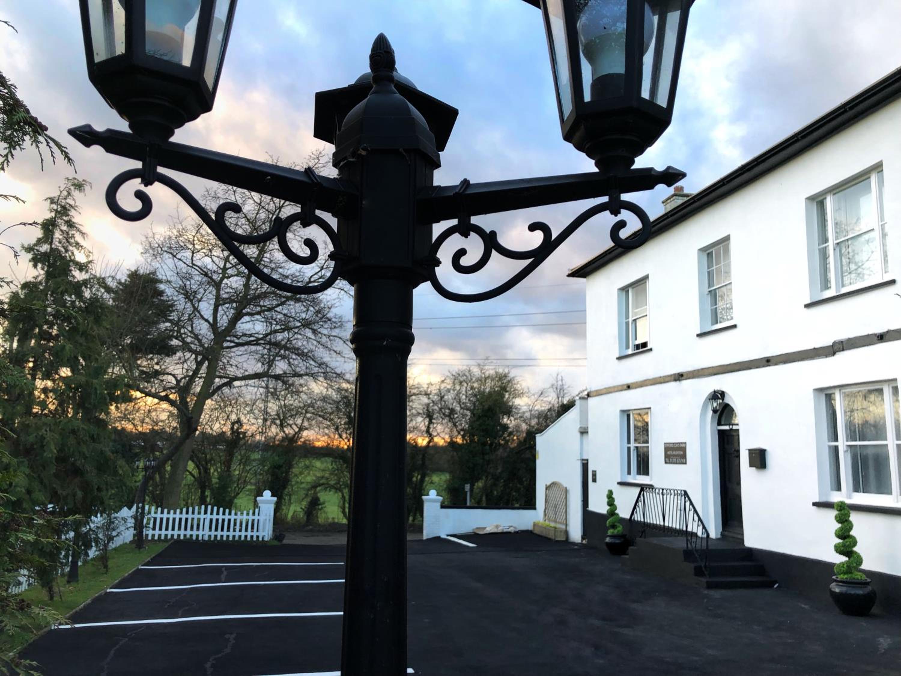 STIFFORD CLAYS FARM HOTEL view 4