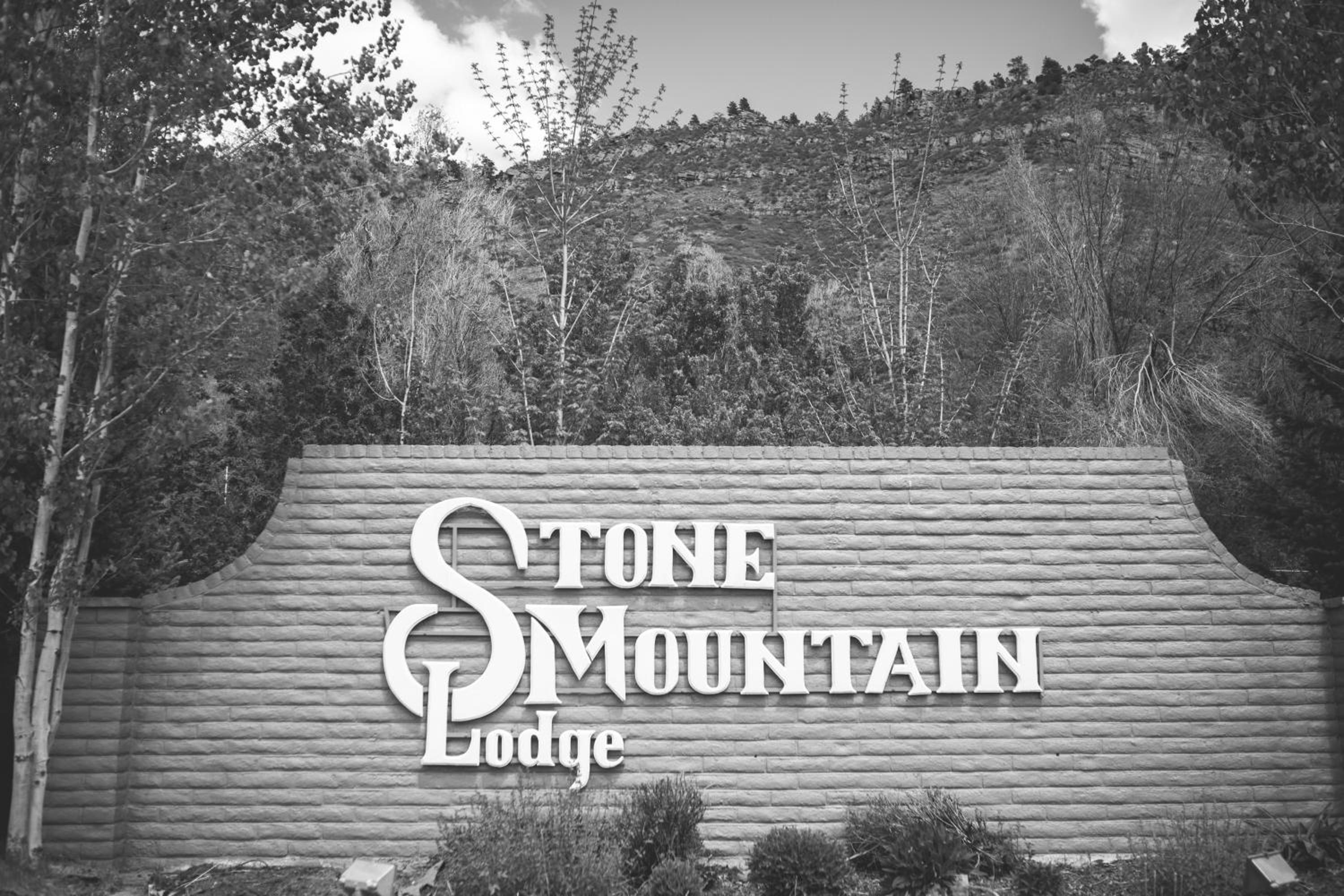 Denver Vacations - Stone Mountain Lodge - Property Image 1