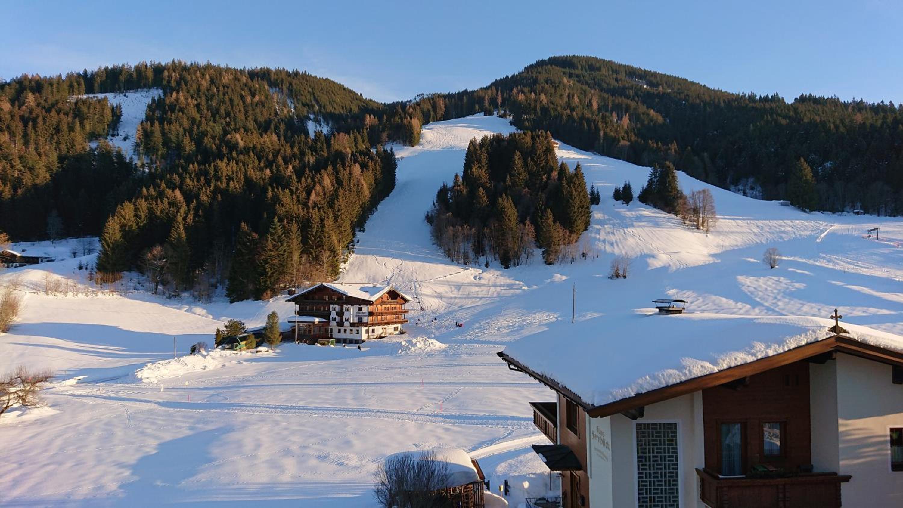 Haus Joelblick und Haus Oberadelsber