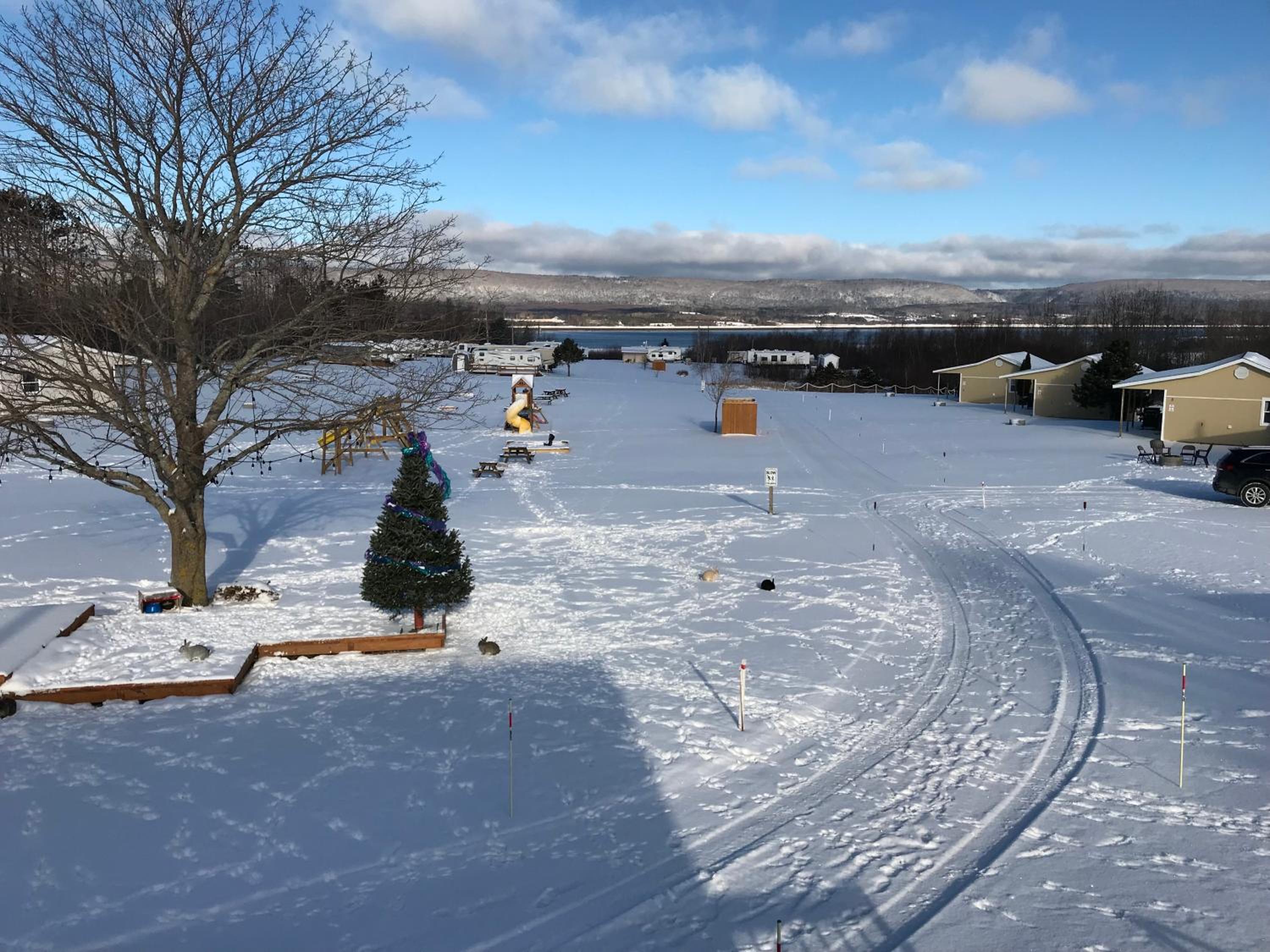 Upper Clements Cottages & RV Park