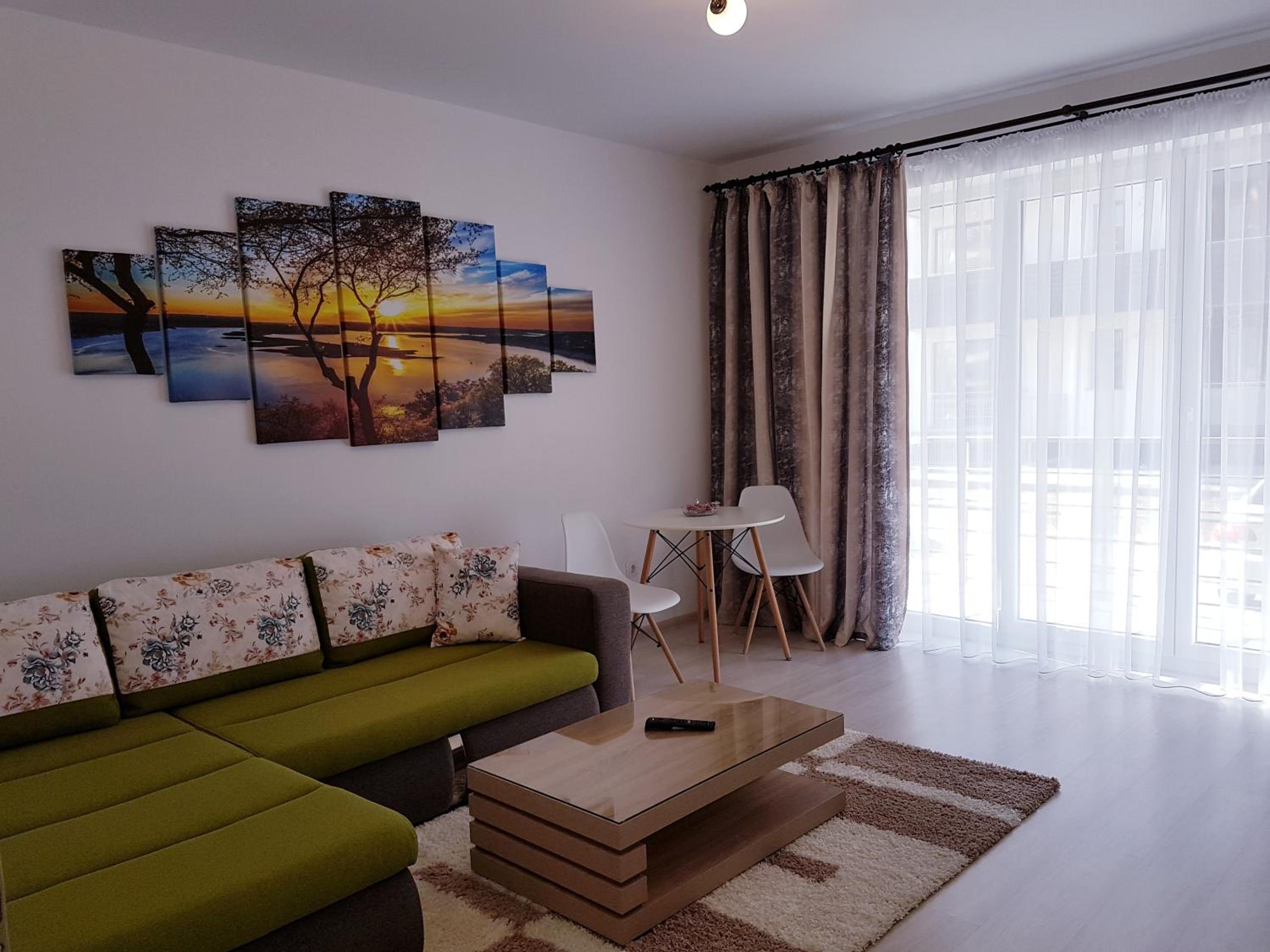 Dream Apartment Brasov - West view 3