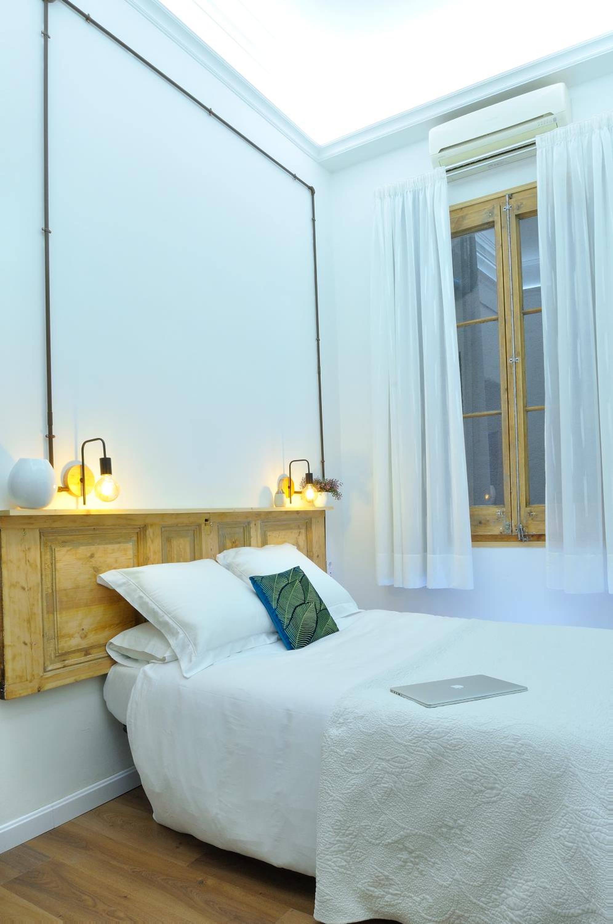 Hostal Girona