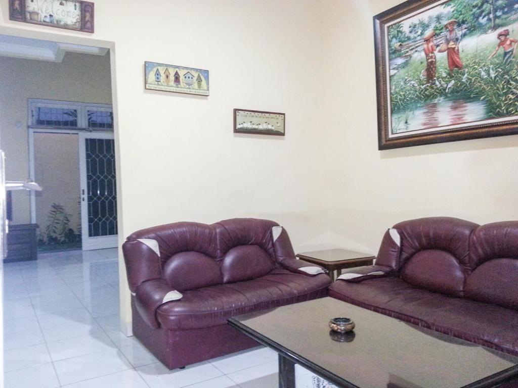 Cendana Mulia Hostel Bogor