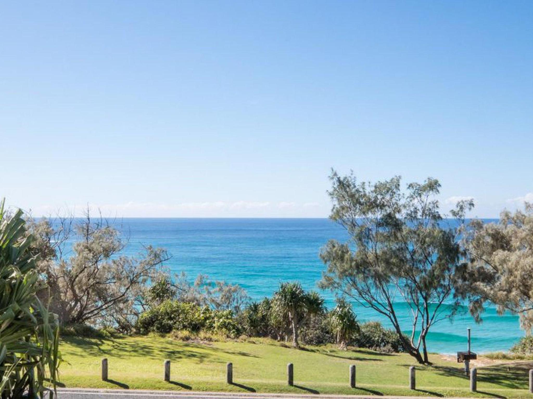 First Point Down by Discover Stradbroke view 3