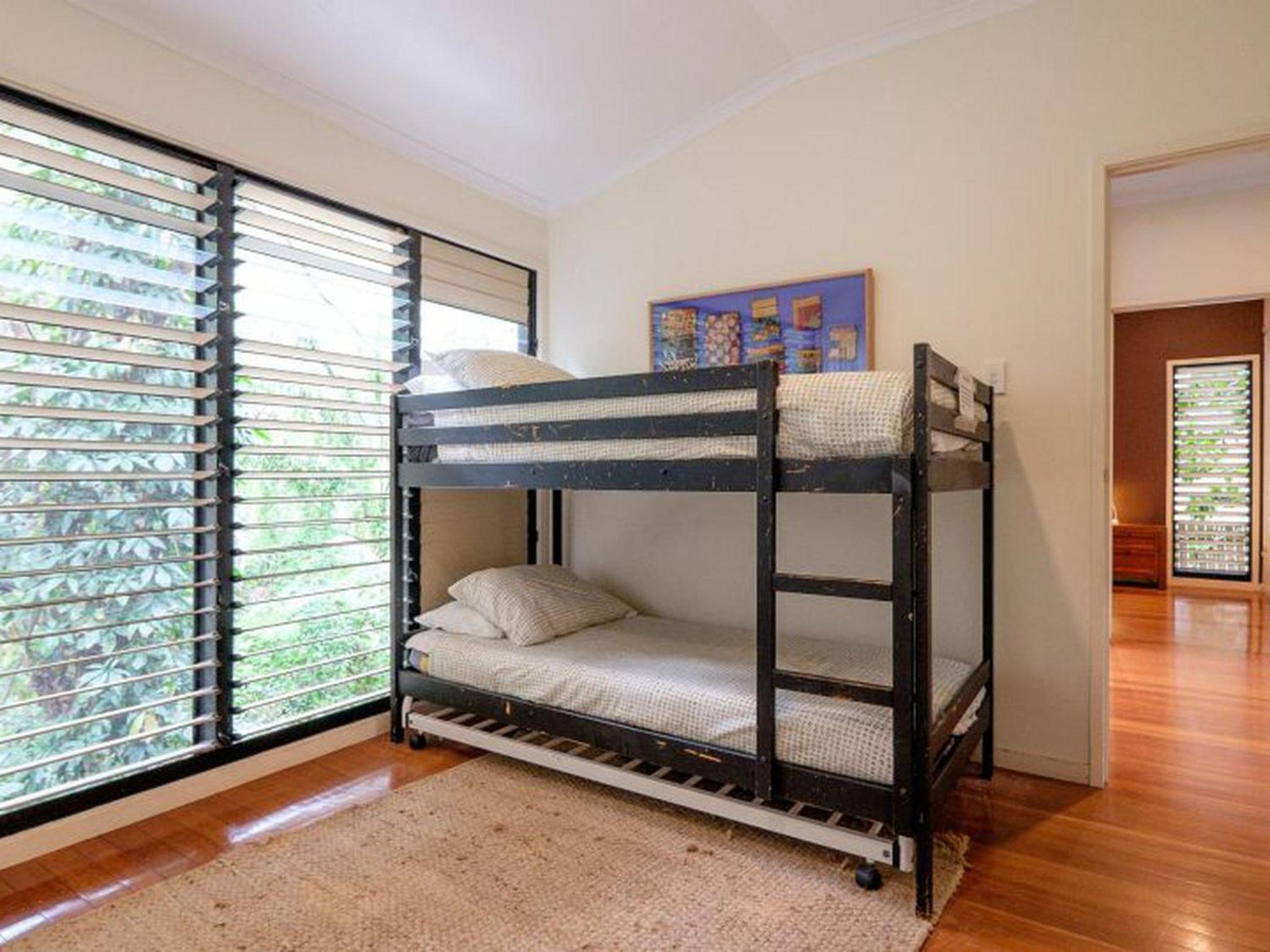 Straddie Beach House 2 by Discover Stradbroke - Property Image 17
