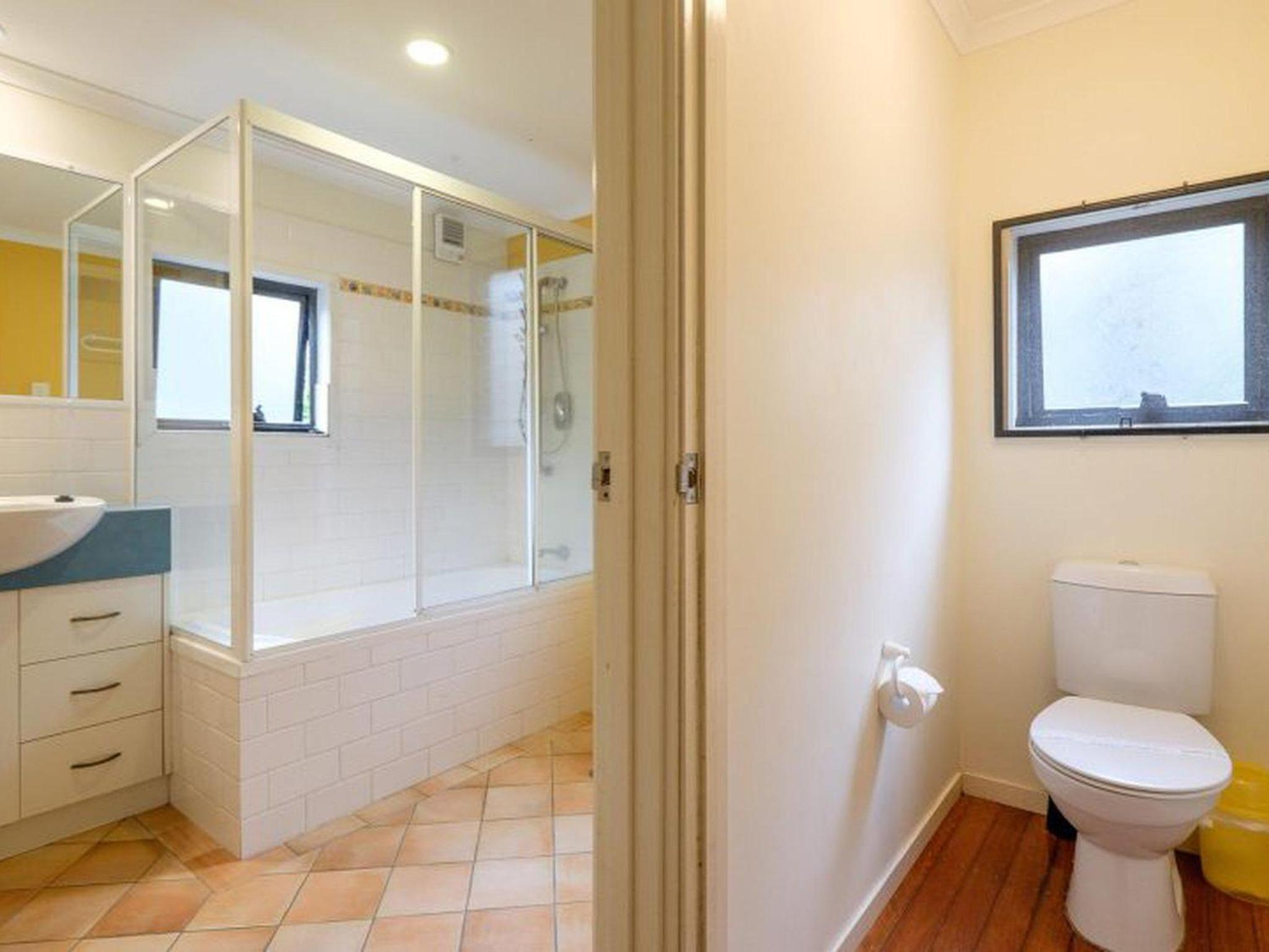 Straddie Beach House 2 by Discover Stradbroke - Property Image 15