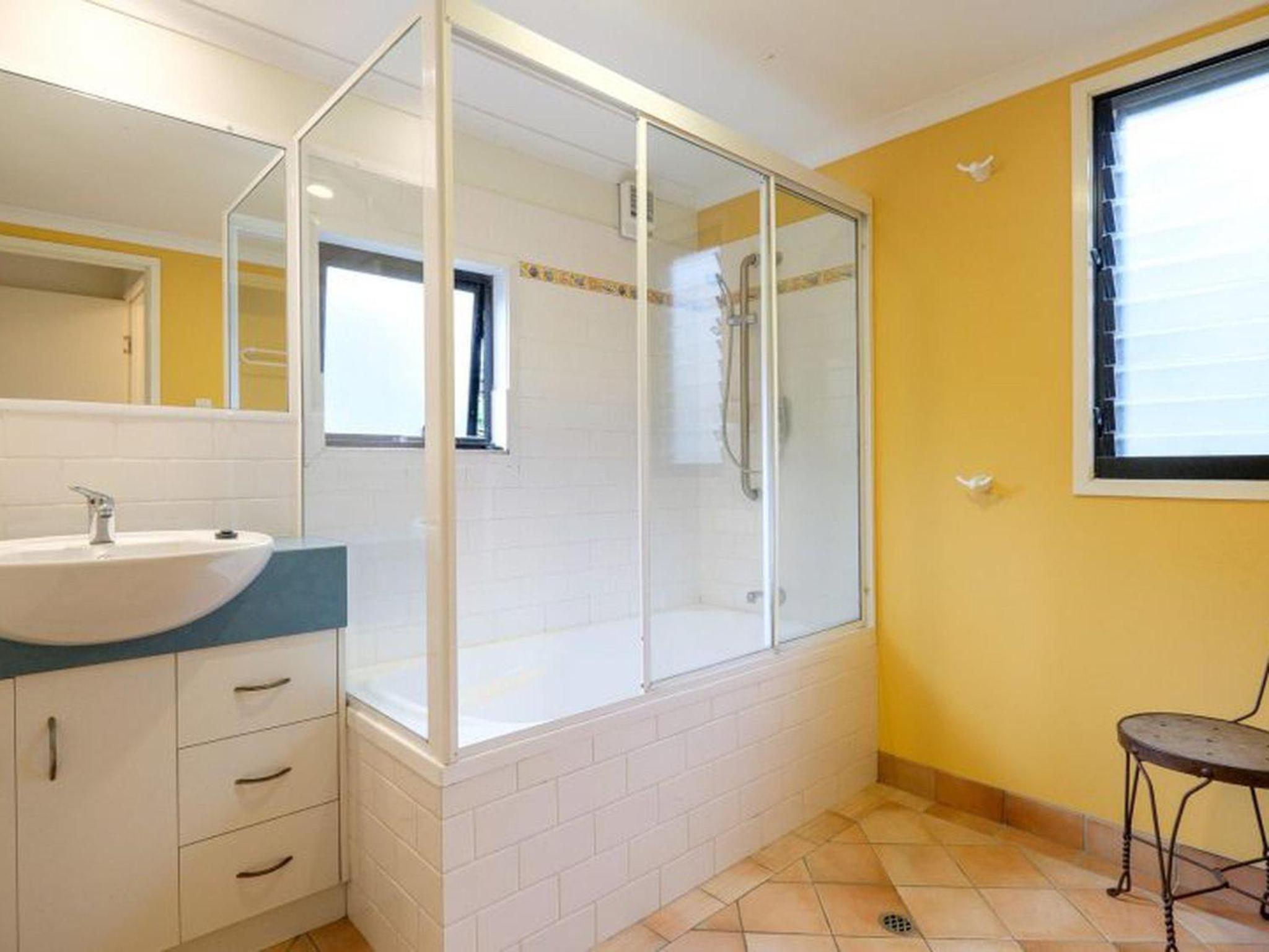 Straddie Beach House 2 by Discover Stradbroke - Property Image 14