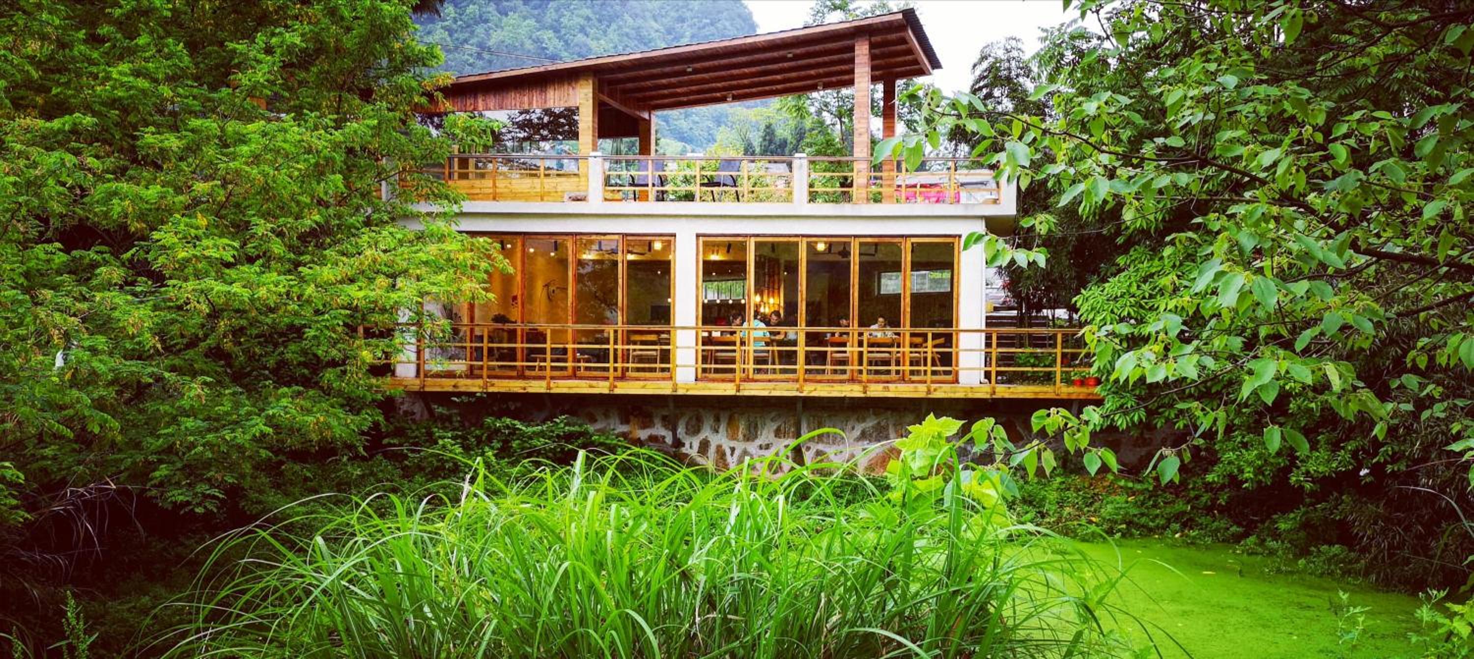 Zhangjiajie national park Purespace --2nights 1free pick-up&book tickets&5min to park